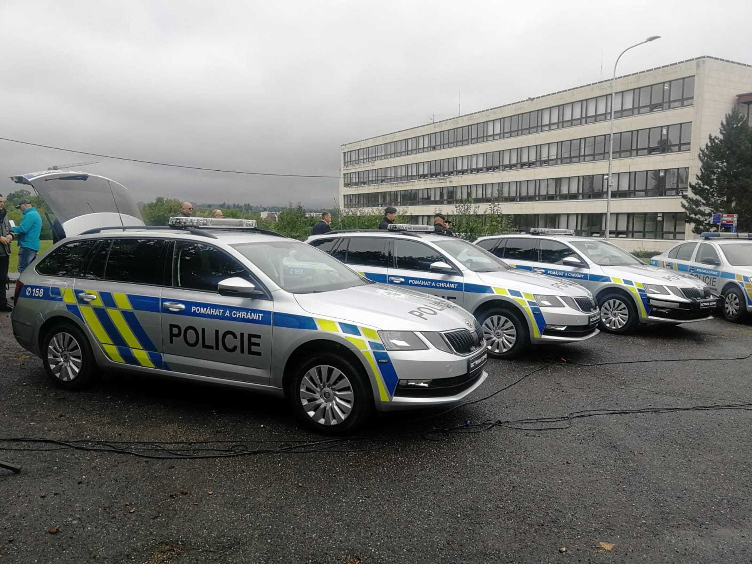 Nová policejní auta - 3 - GALERIE: Nová policejní auta (2/4)
