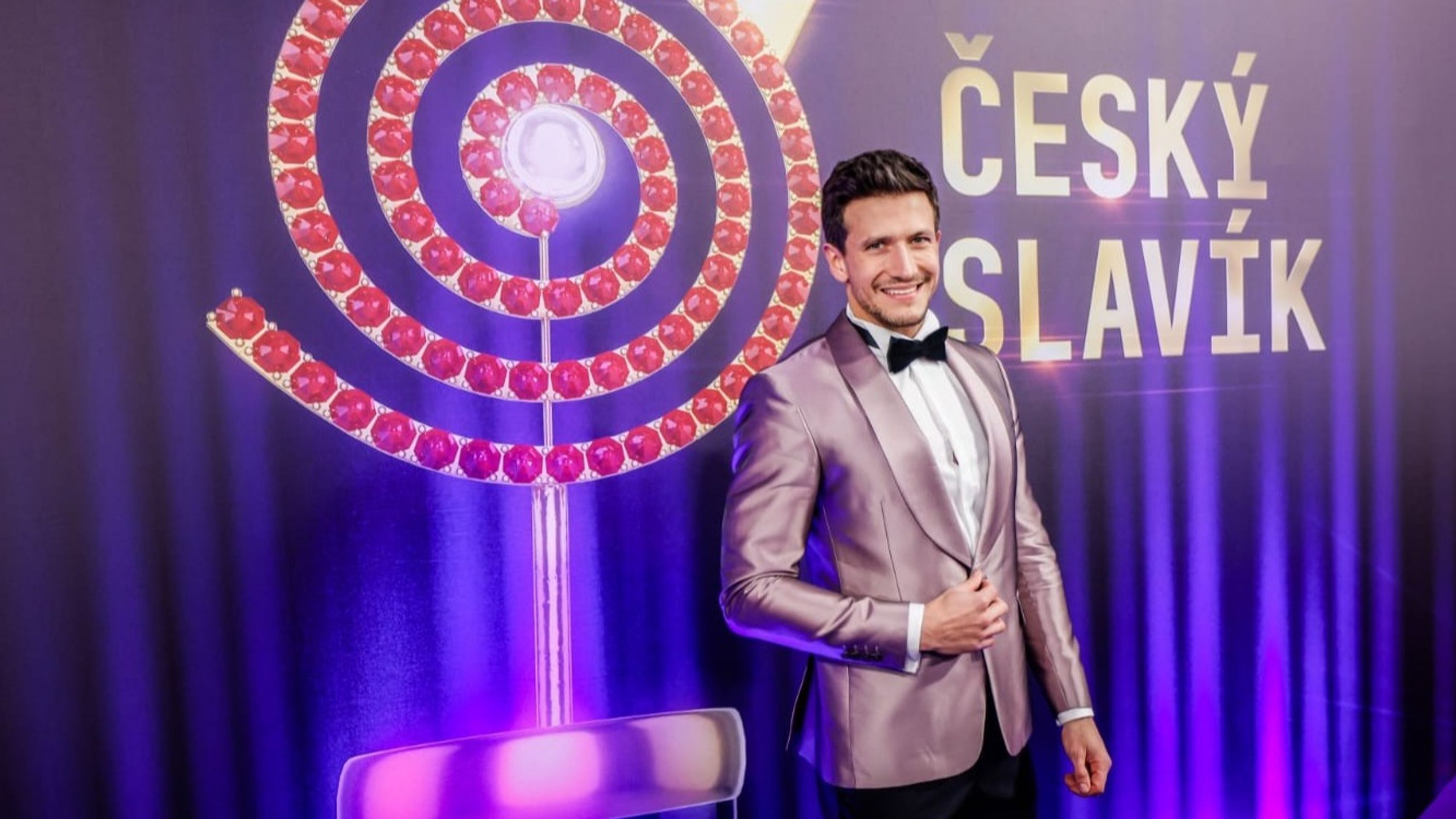 První český Bachelor Jan Solfronk na Českém slavíkovi - Jan Solfronk a Sabina Pšádová (12/12)