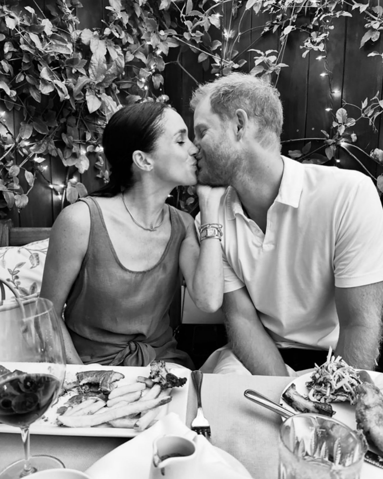 Princ Harry a Meghan, 14. 2. 2025 - Princ Harry a jeho rodina (2/10)