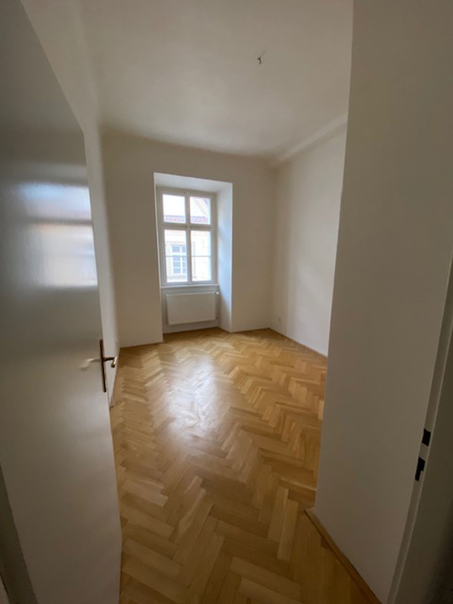 Na Můstku 6 (4) - Praha spouští elektronické aukce městských bytů (31/37)
