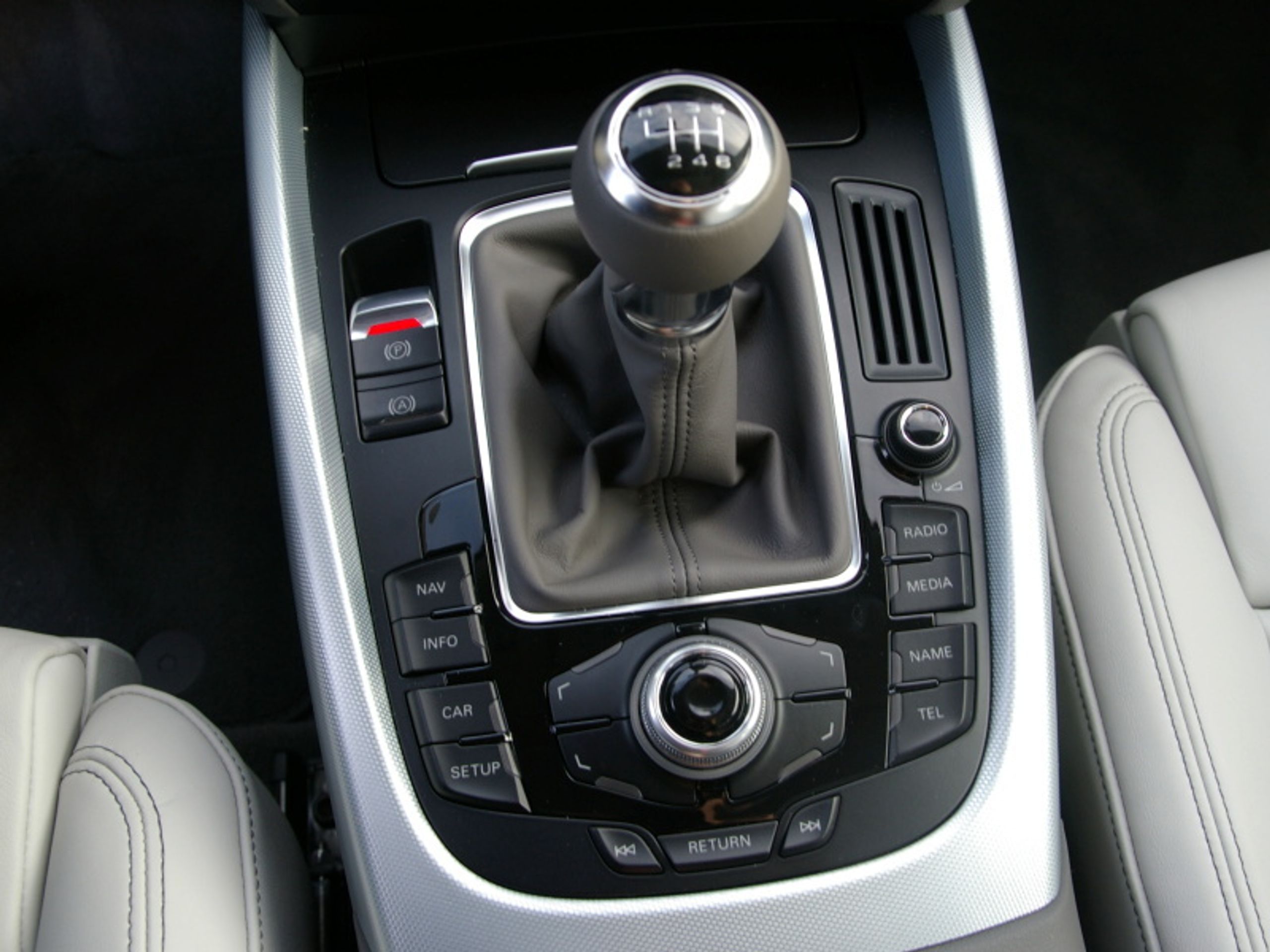 Audi Q5 - GALERIE Audi Q5 (5/8)