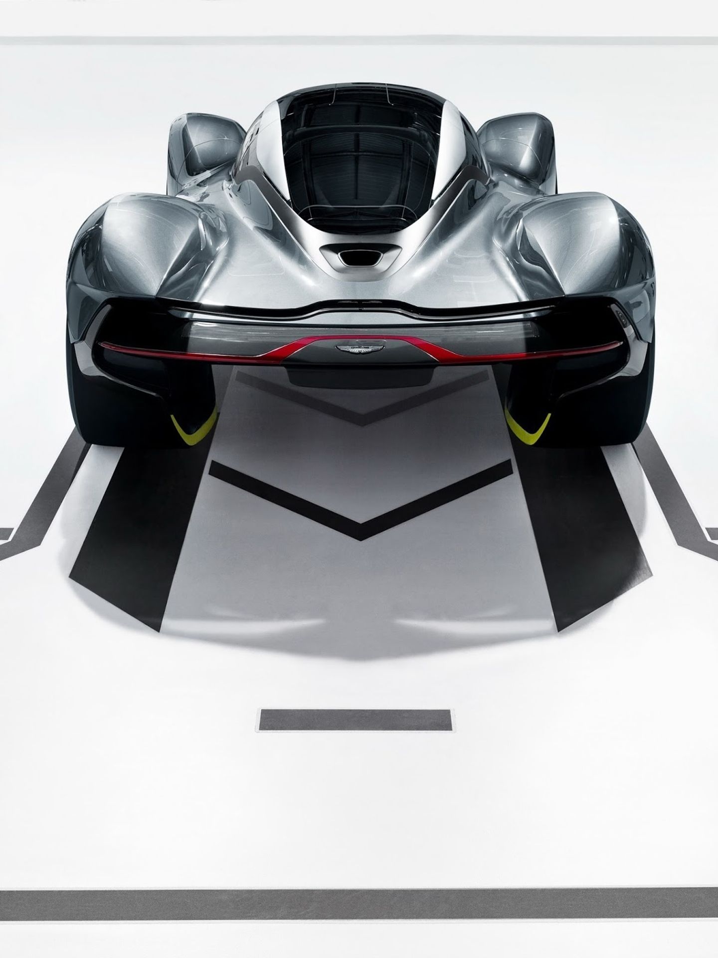 aston - 7 - GALERIE: Aston Martin Valkyrie (2/4)