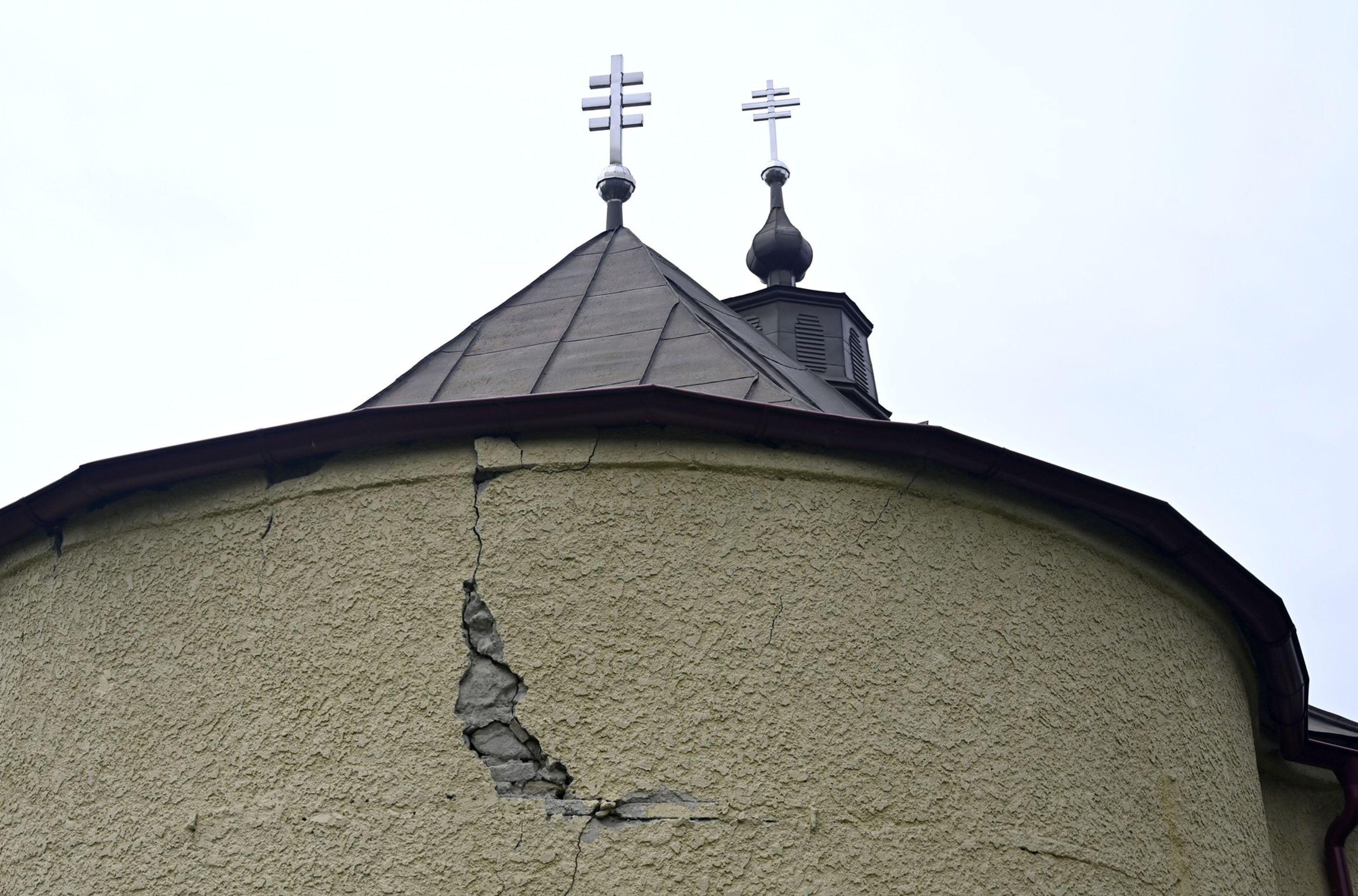 Zemětřesení na Slovensku - Zemětřesení na Slovensku (6/8)