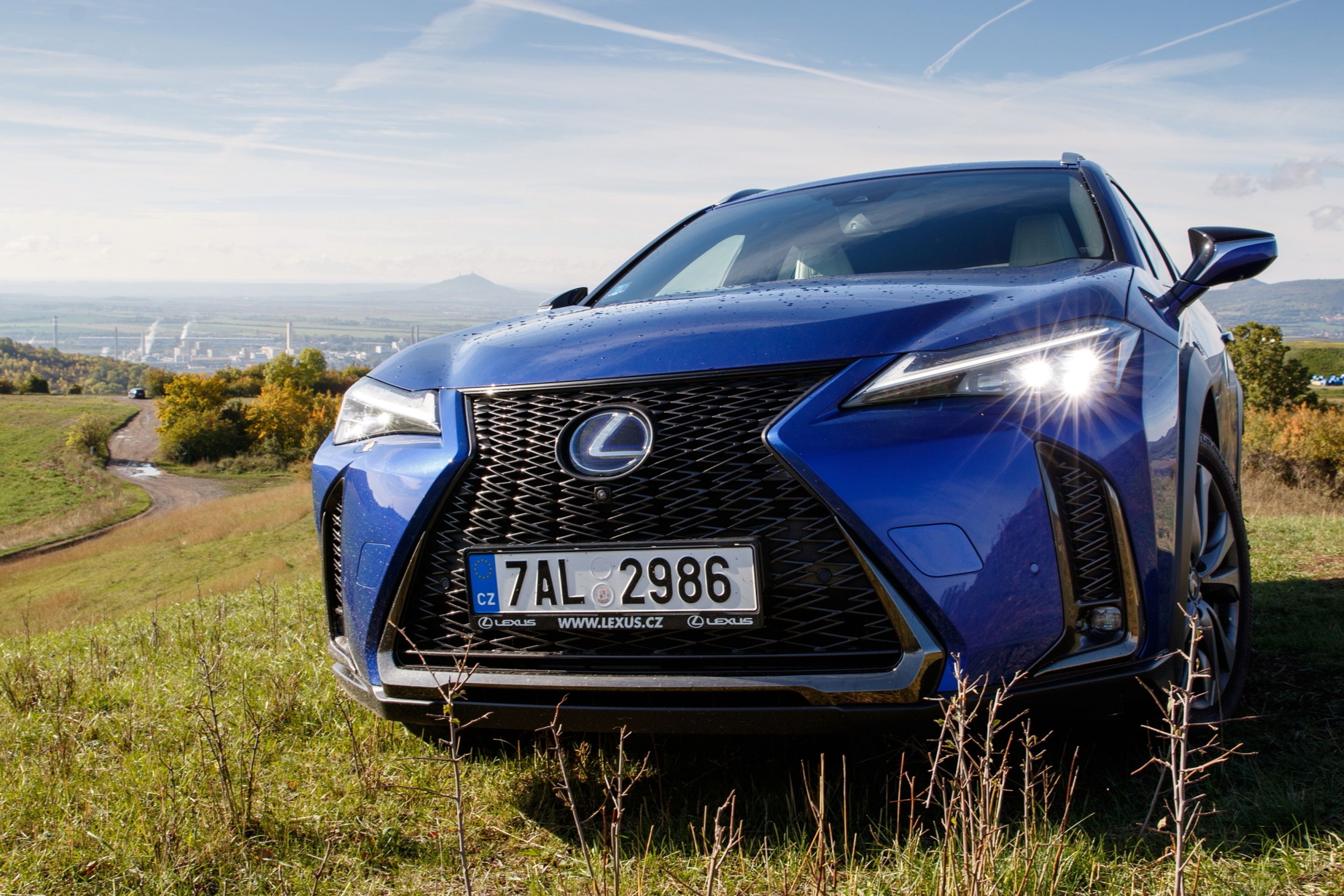 Lexus UX 250h - 38 - Fotogalerie: Crossover Lexus UX 250h (5/24)