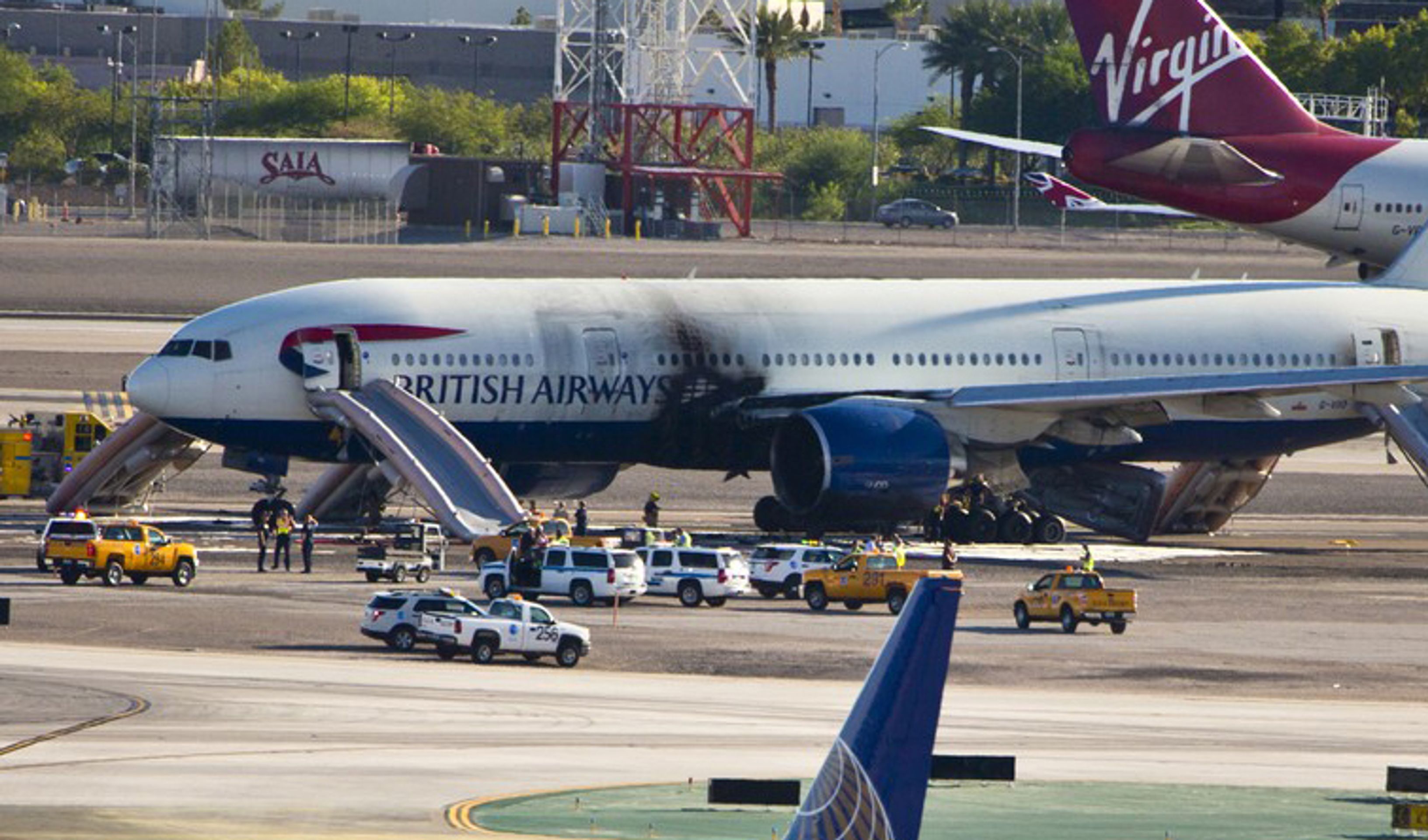 Požár letadla British Airways - 5 - GALERIE: Požár letadla British Airways (5/5)