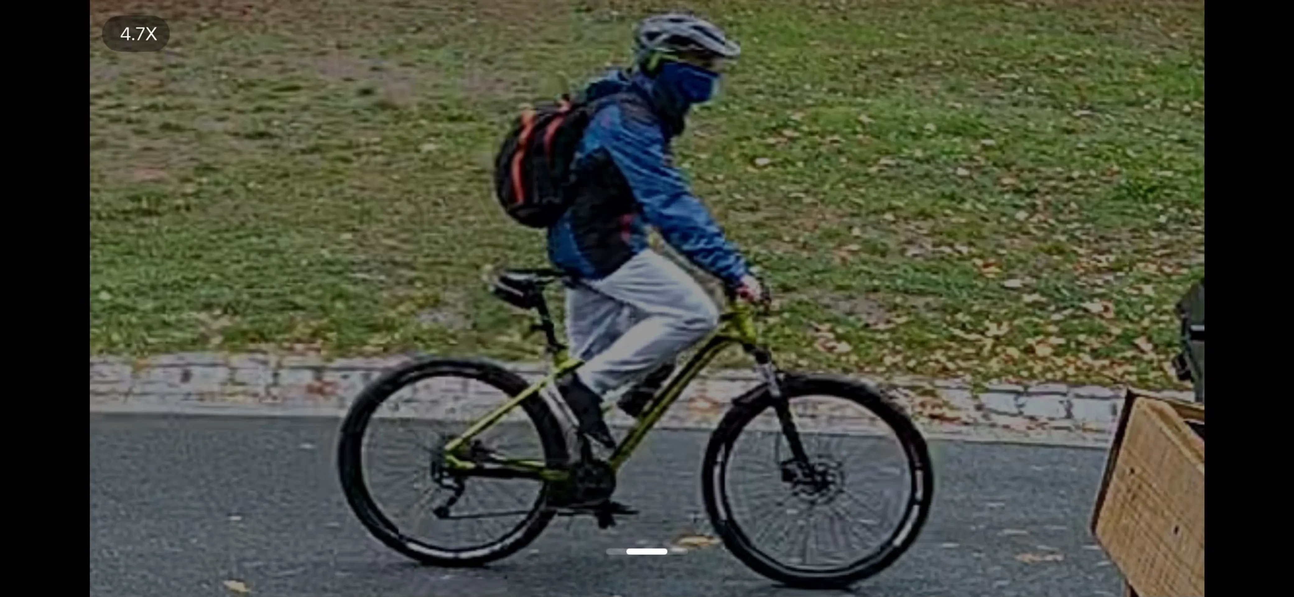 Pátráme po muži, který u Boleveckého rybníka v Plzni napadl ženu (2) - Pátrání po cyklistovi (3/4)