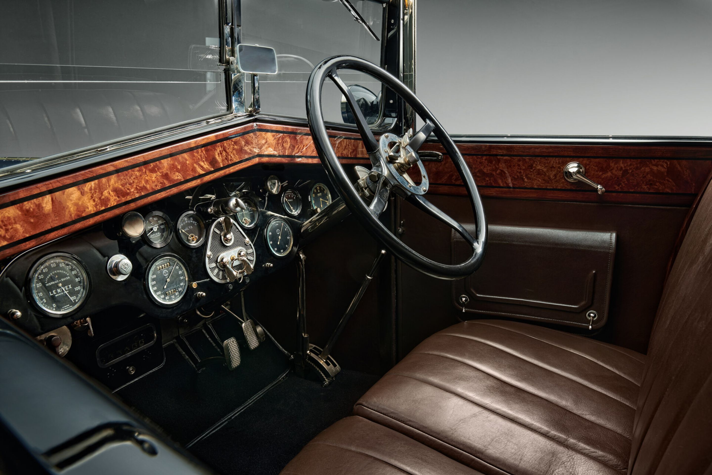 Škoda Hispano-Suiza z roku 1928 - Nádherně restaurovaná Škoda Hispano-Suiza z roku 1928 (5/9)