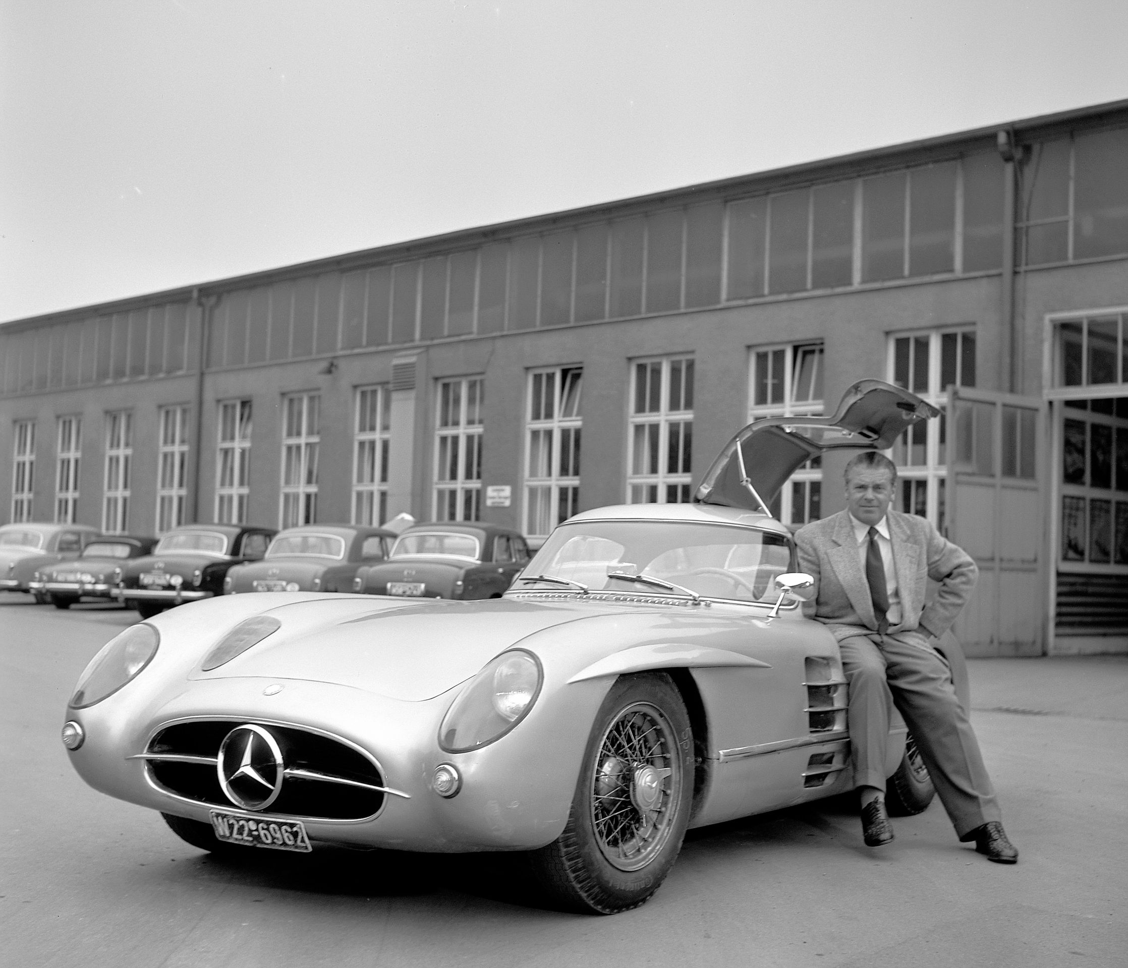 Mercedes-Benz 300 SLR Uhlenhaut Coupe z roku 1955 - Nejdražší auto světa: 300 SLR Uhlenhaut Coupe z roku 1955 (14/20)