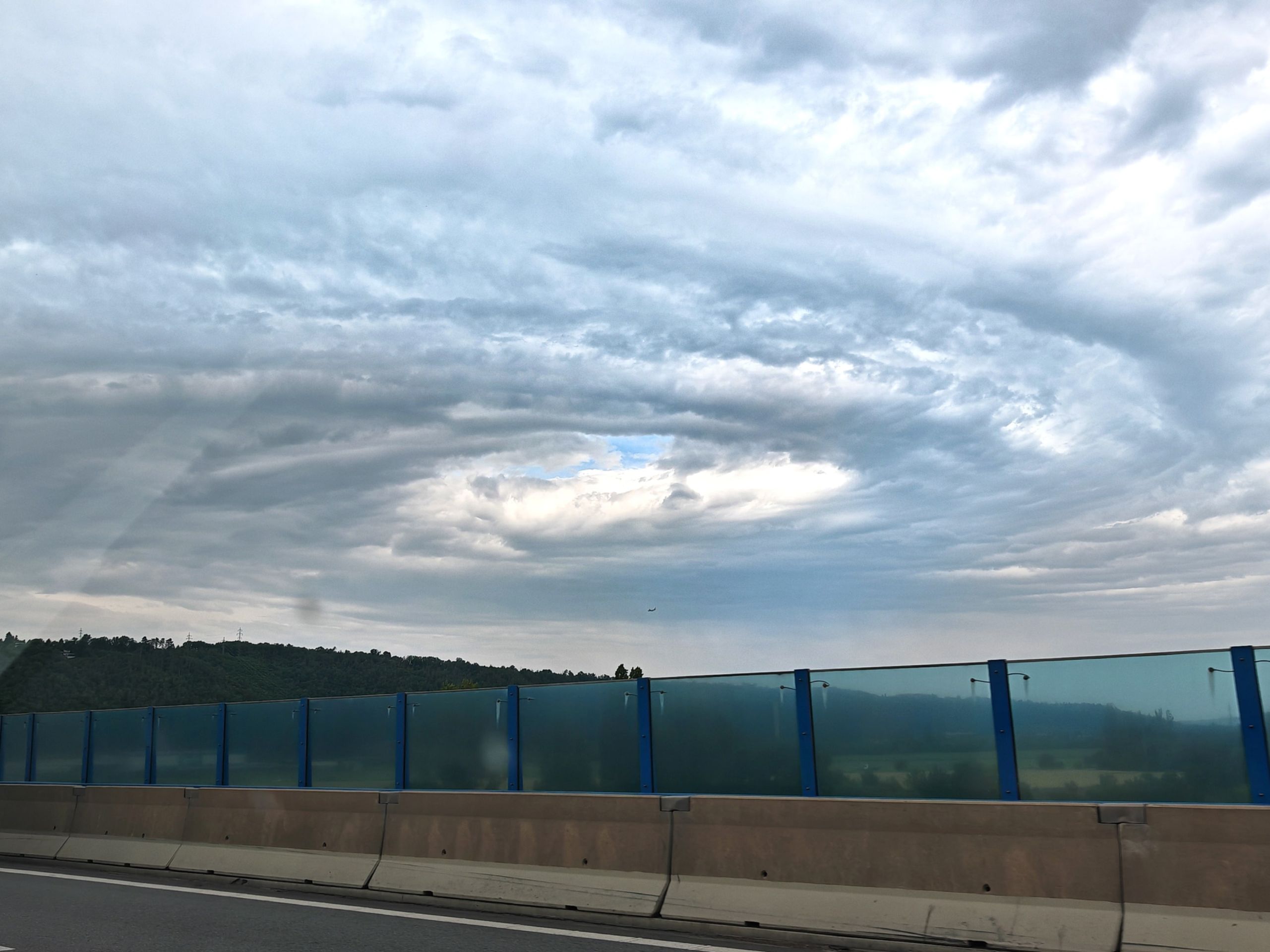 Zvláštní vír nad Českem Zbraslav Adam Pešout (2) - Zvláštní vír nad Českem (3/4)