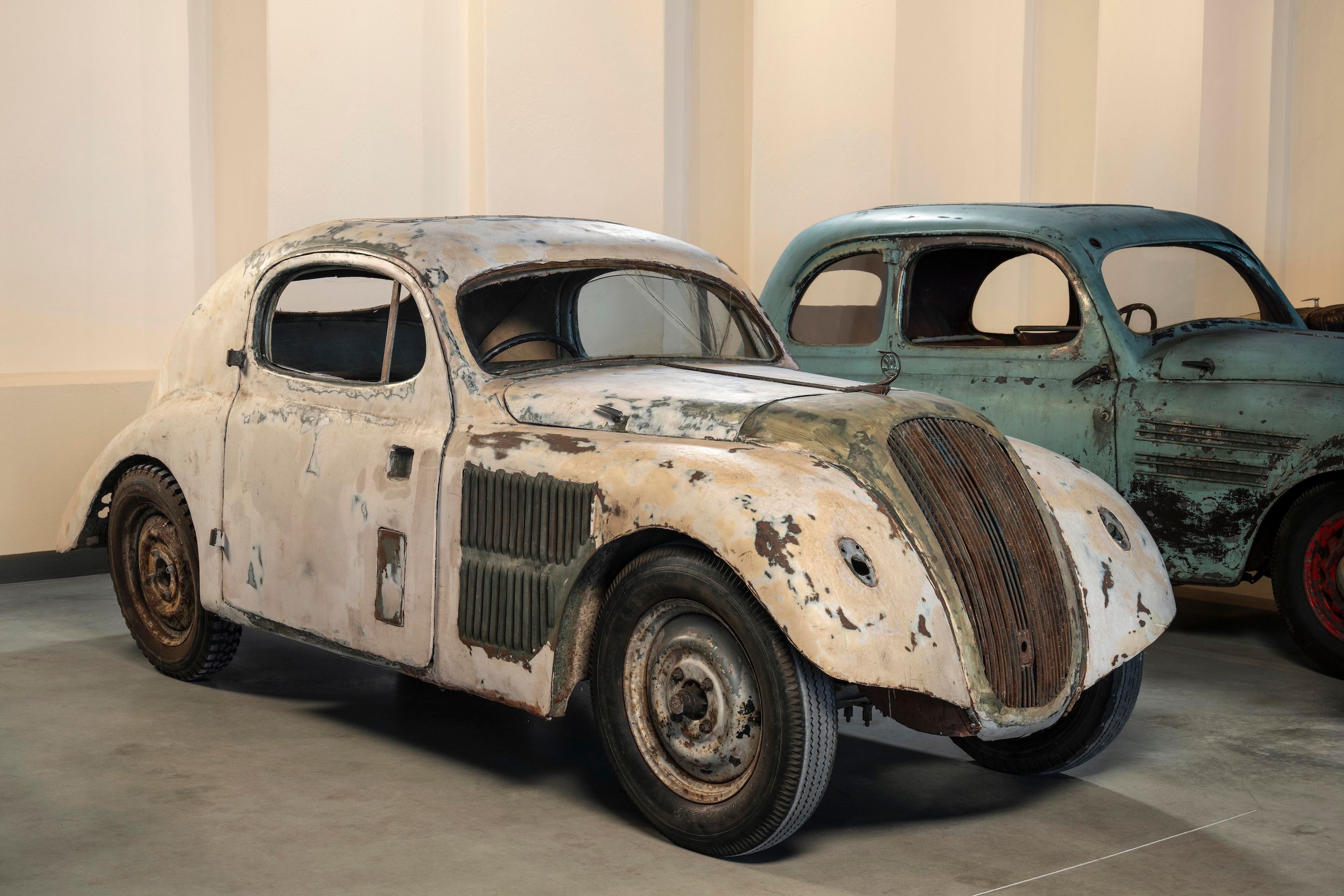 Unikátní historické vozy v nové expozici Škoda Muzea - Škoda Muzeum ukáže unikátní historické vozy před renovací (26/48)