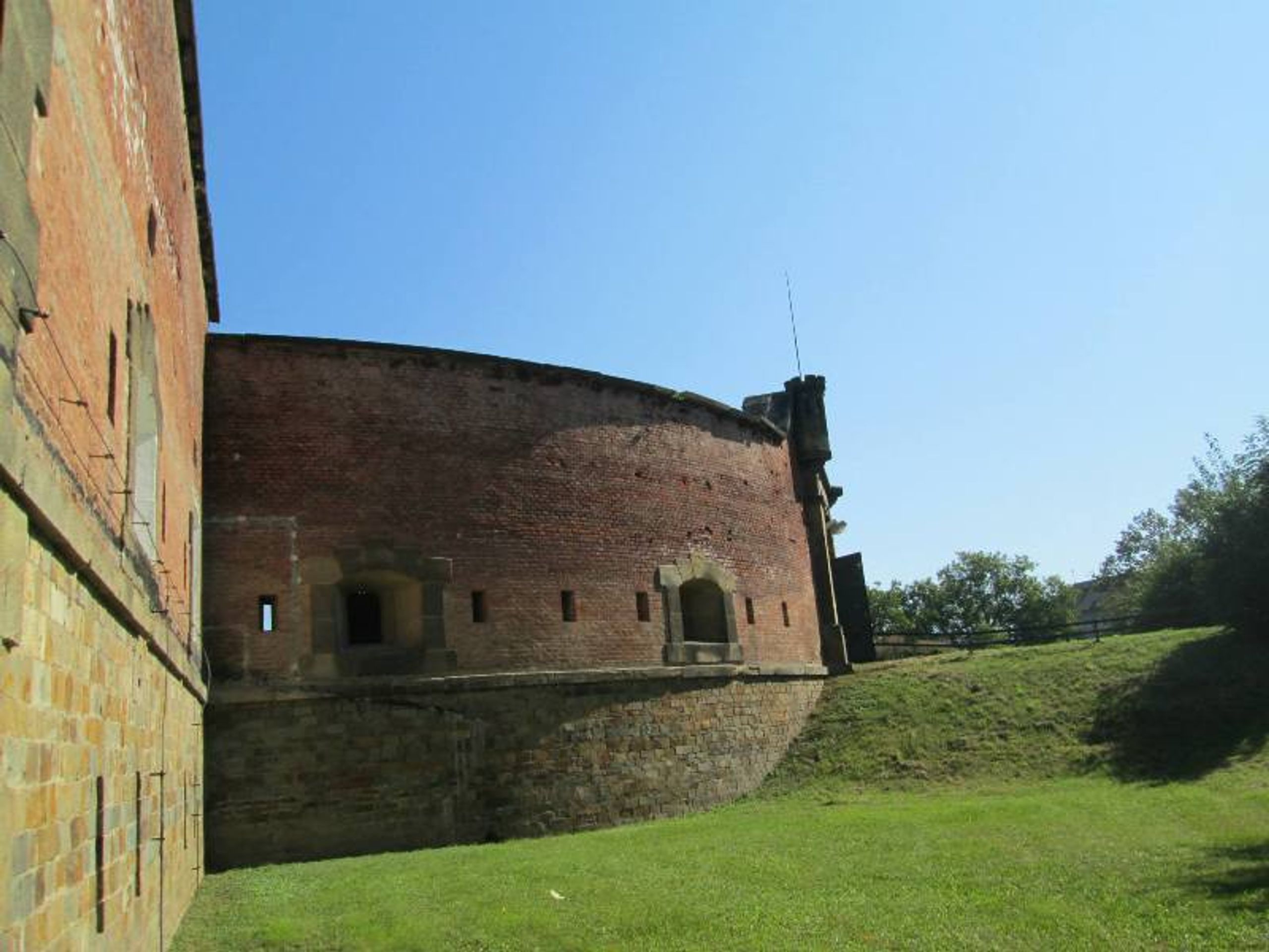 Pevnost č. 2. Chválkovice - Olomouc - 13 - GALERIE: Pevnost č. 2 Chválkovice - Olomouc (16/19)