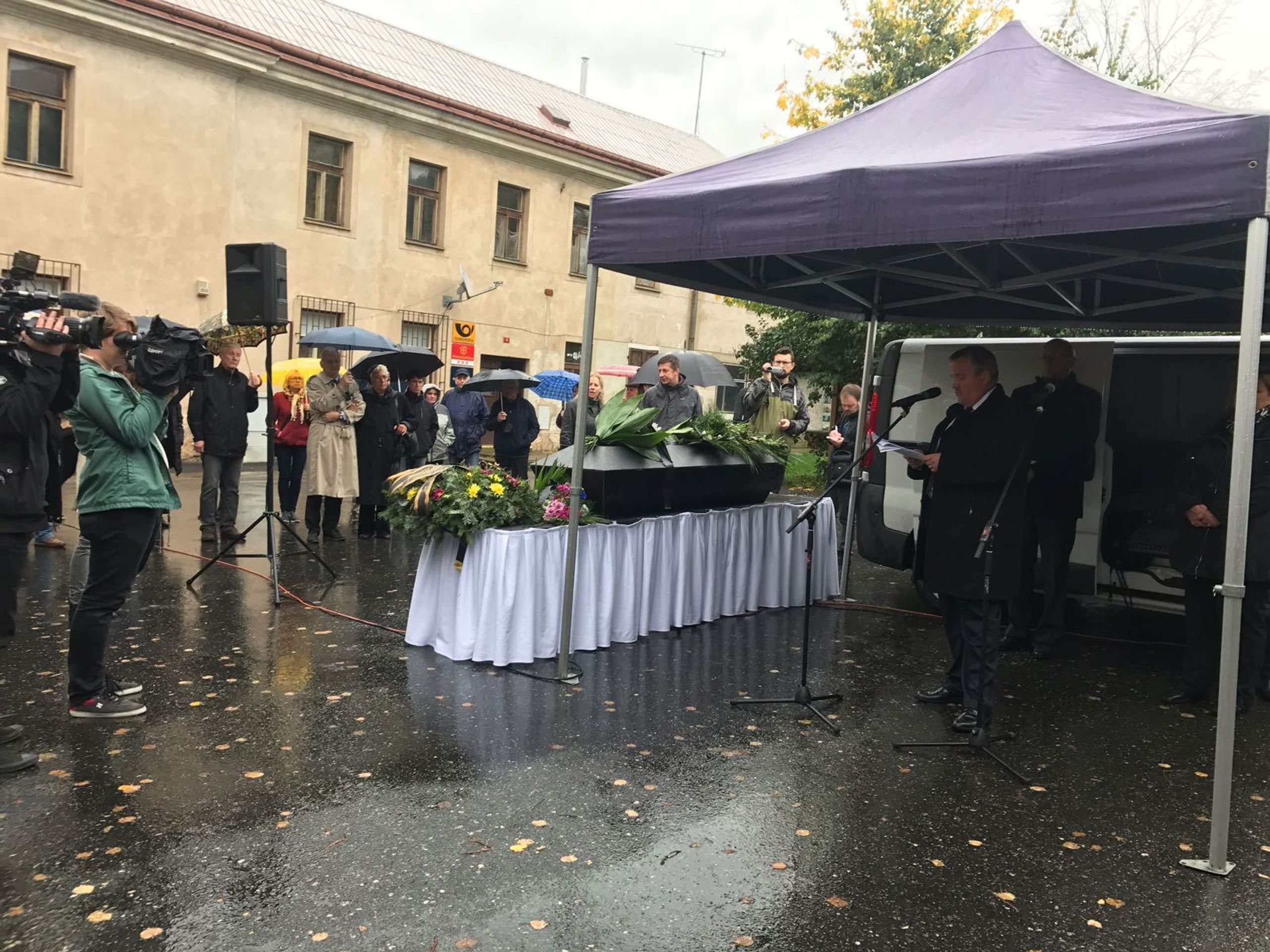 Protest lékařů ve Žlebech - 3 - GALERIE: Protest lékařů ve Žlebech (3/3)