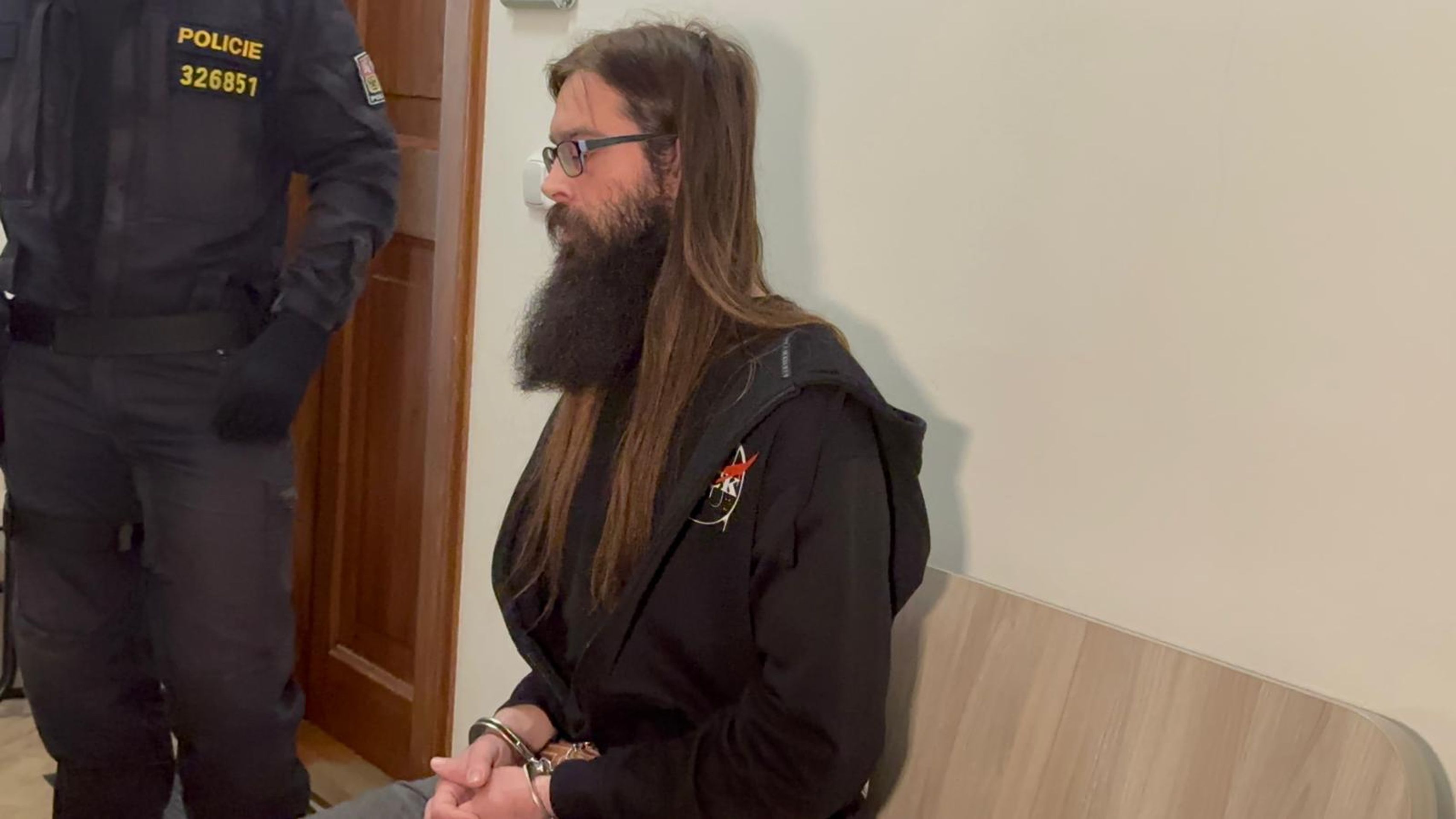 Podezřelý Jiří L. - Policie zná identitu žháře z Hřenska (6/6)
