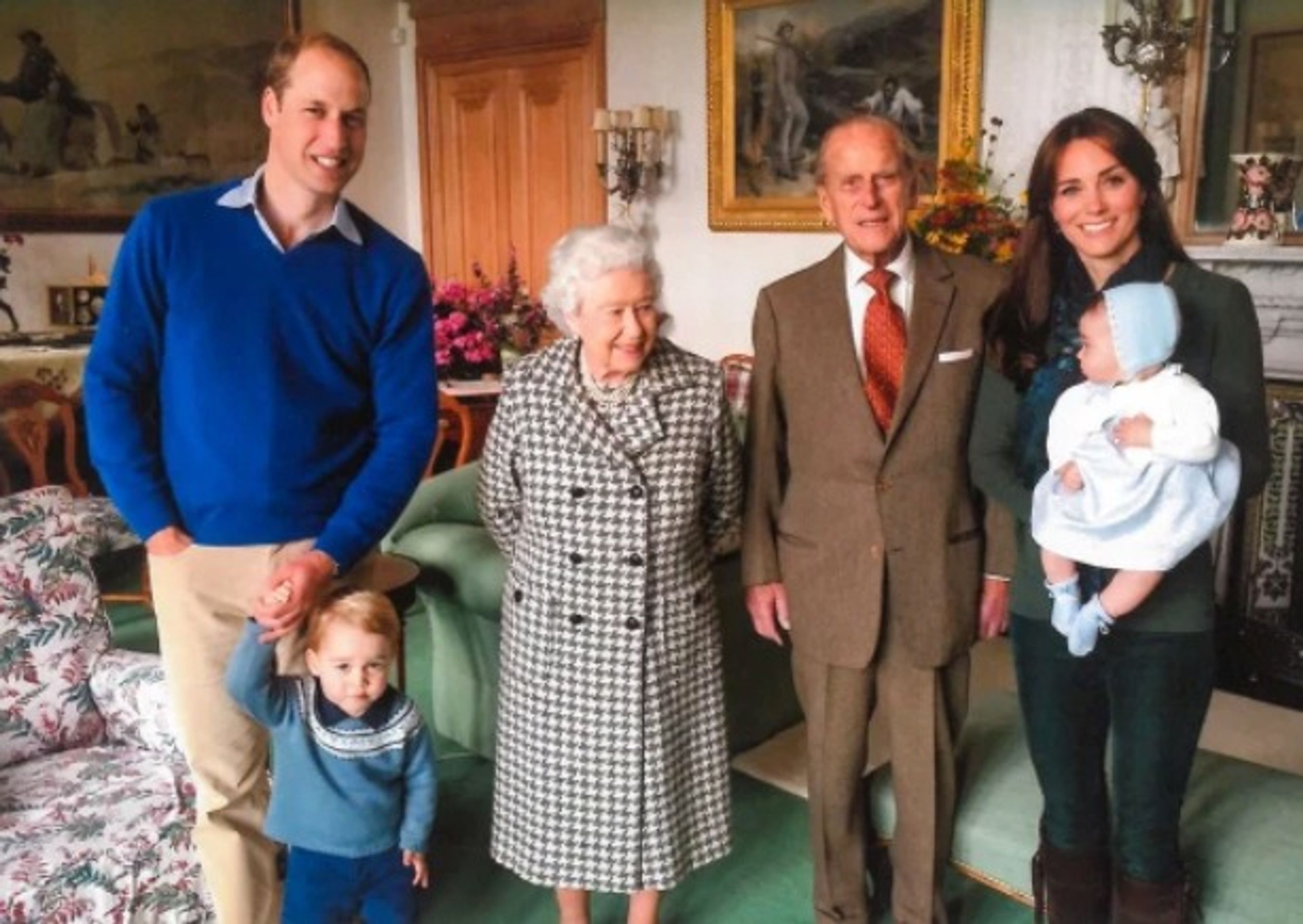 Unikátní fotky prince Philipa s rodinou - 4 - GALERIE: Rodinné fotky s princem Philipem (1/6)