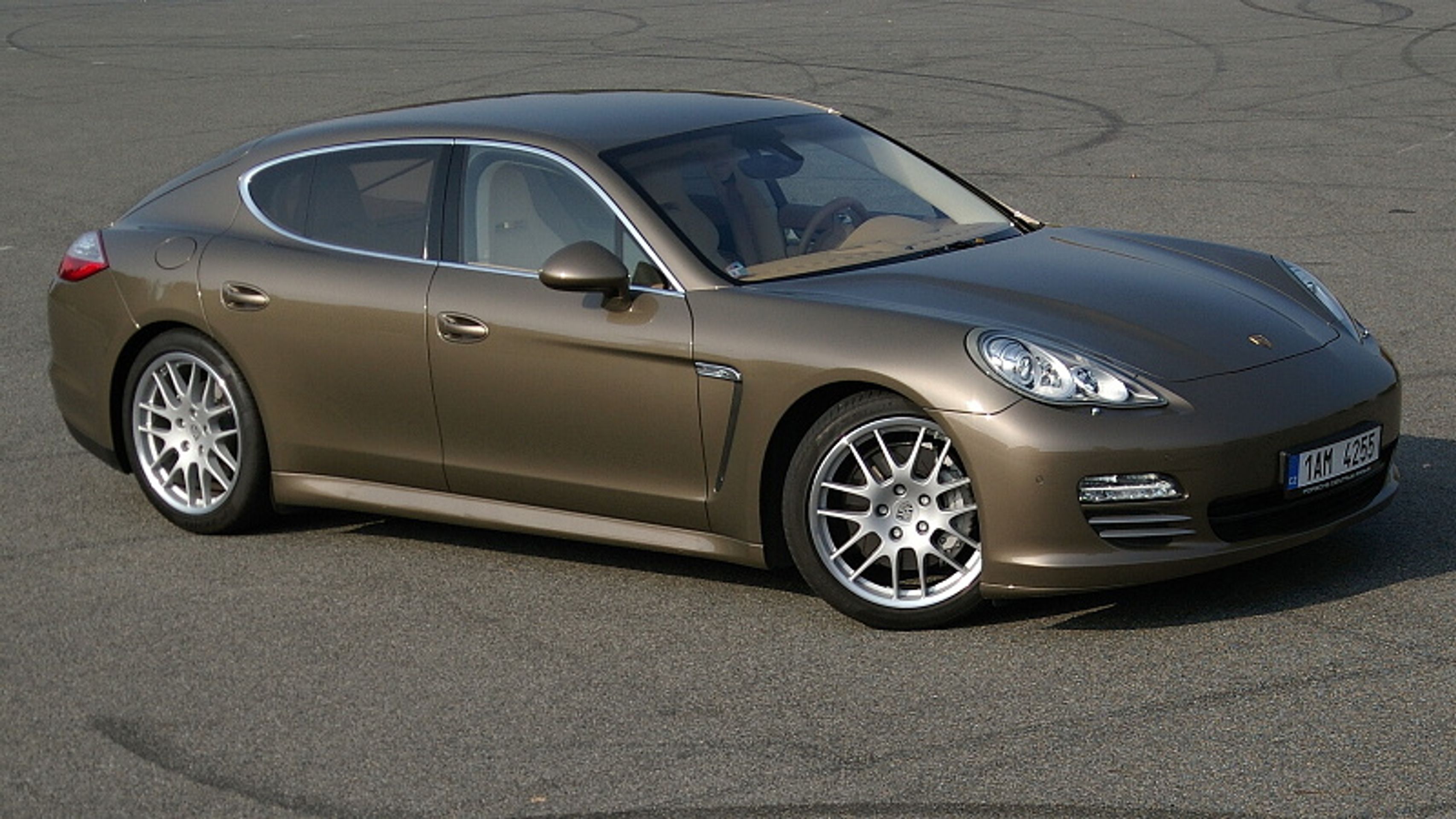 Porsche Panamera 4S - 14 - GALERIE Porsche Panamera 4S (11/14)