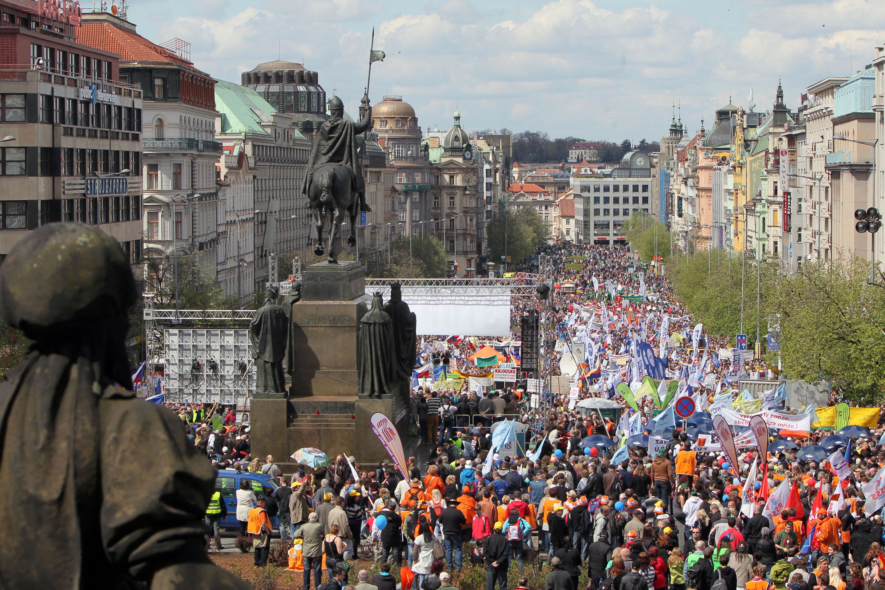 Demonstrace proti vládním reformám v Praze - 12 - Demonstrace proti vládním reformám v Praze (20/23)