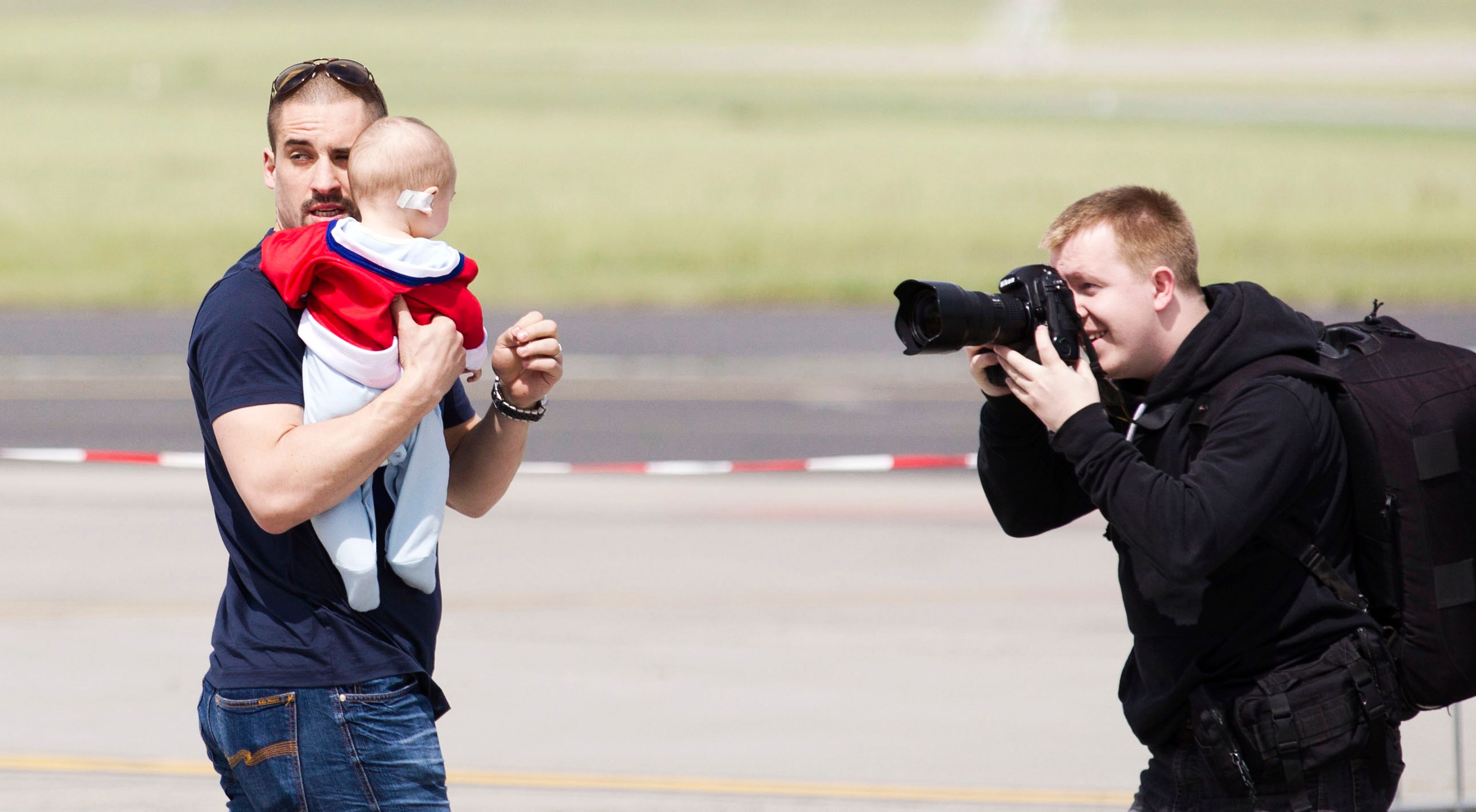 Plekanec musí se zájmem fotografů počítat - GALERIE: Lucie Plekancová Vondráčková a Tomáš Plekanec (10/14)