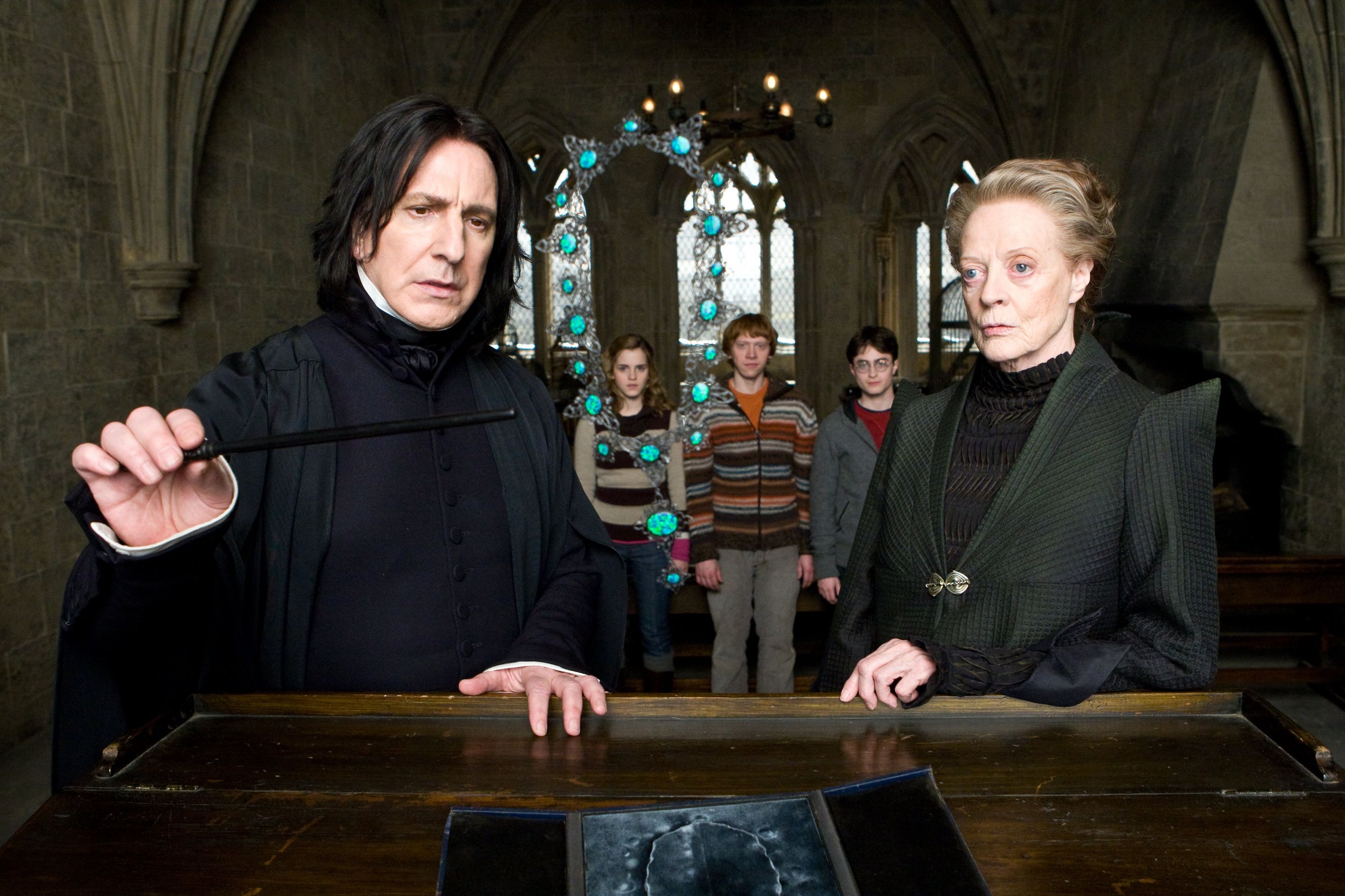 Maggie Smithová ve filmu Harry Potter a Princ dvojí krve, 2009 - Maggie Smithová (6/13)