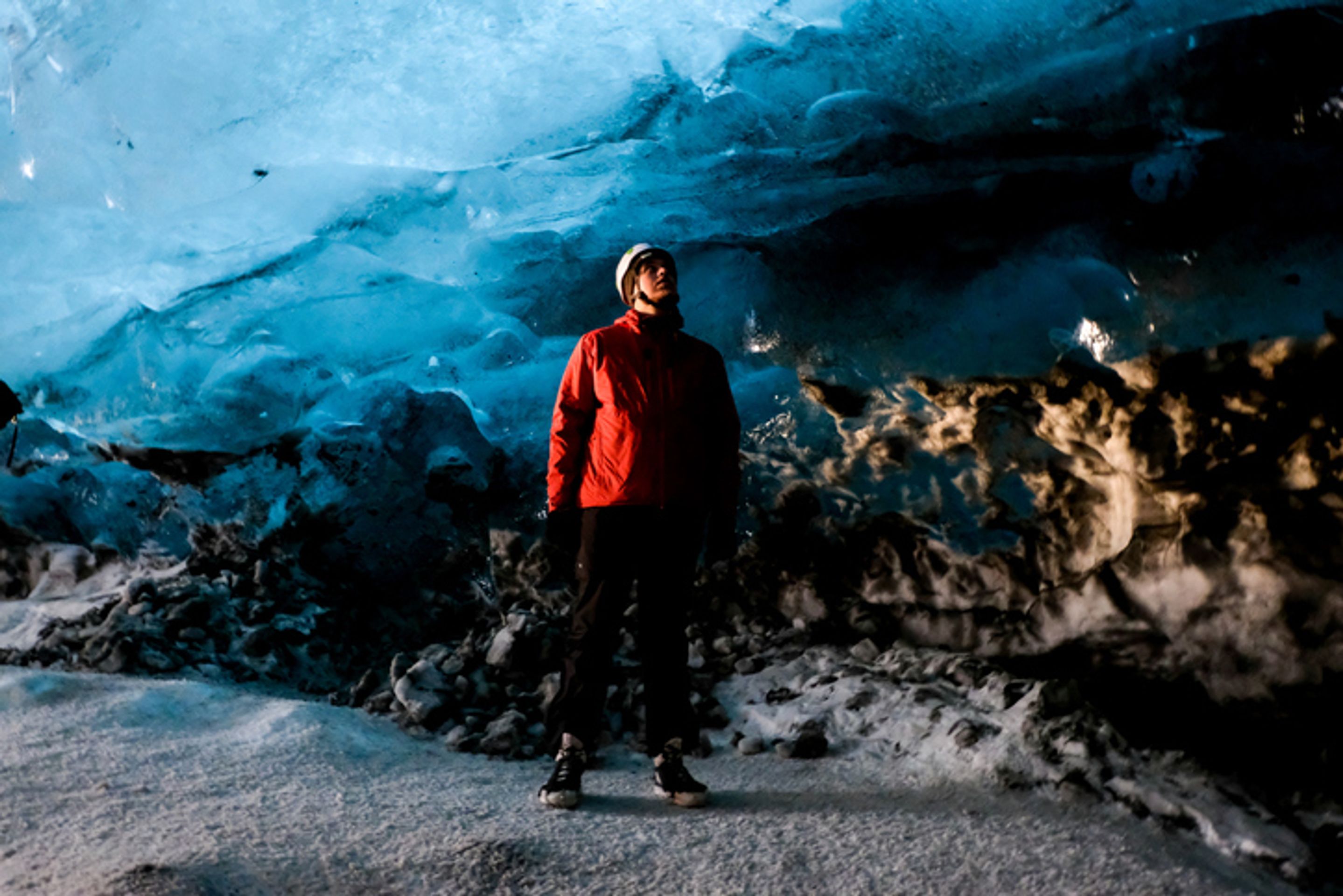 Nejkrásnější jeskyně - The Crystal Caves - Island - GALERIE: Nejkrásnější jeskyně (9/10)