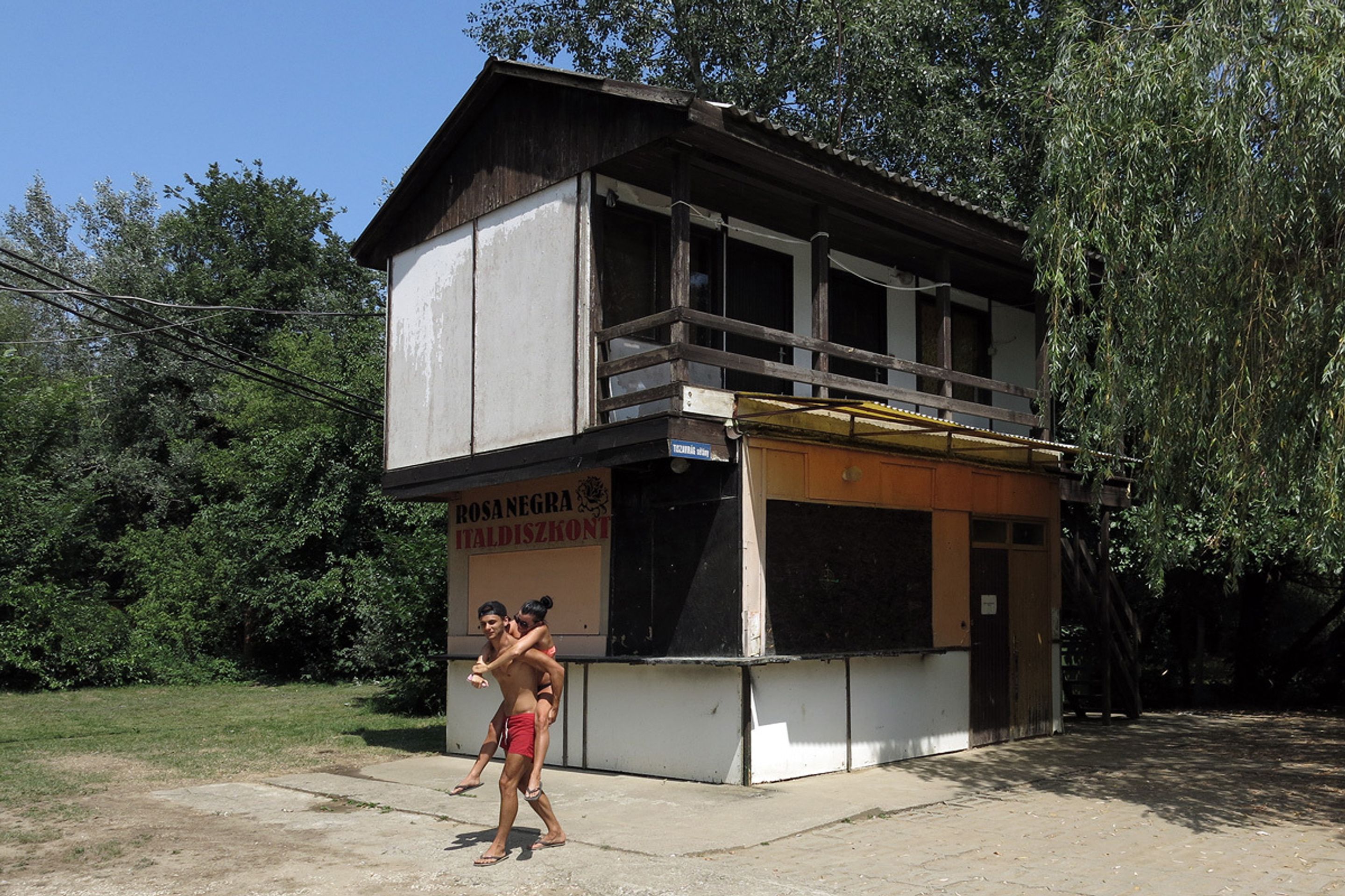 Chaty na břehu Tisy - 1 - Galerie: Chaty na břehu Tisy (1/14)
