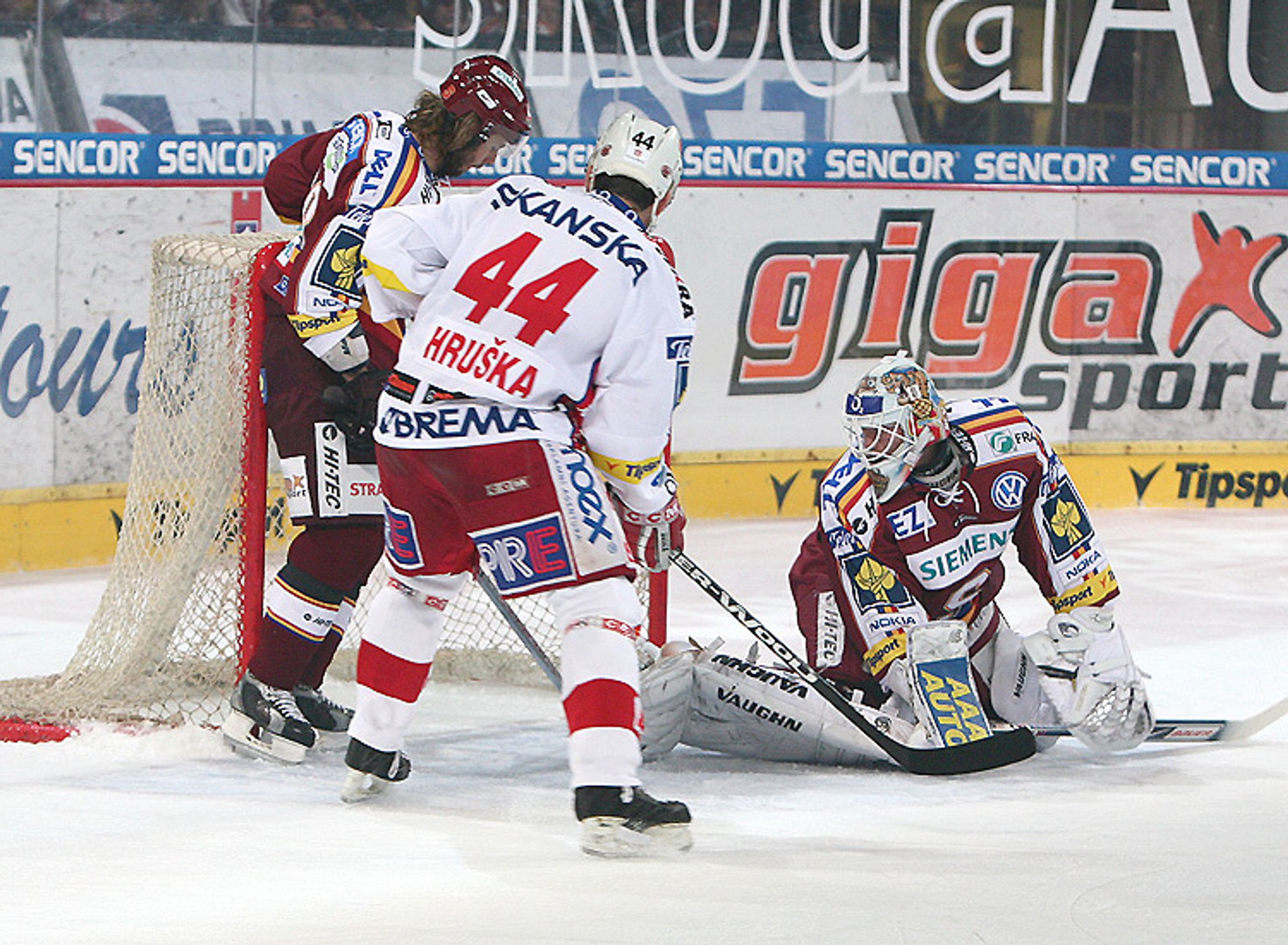 HC Sparta Praha - HC Slavia Praha - Sparta v pražském derby připravila Slavii o neporazitelnost (5/10)
