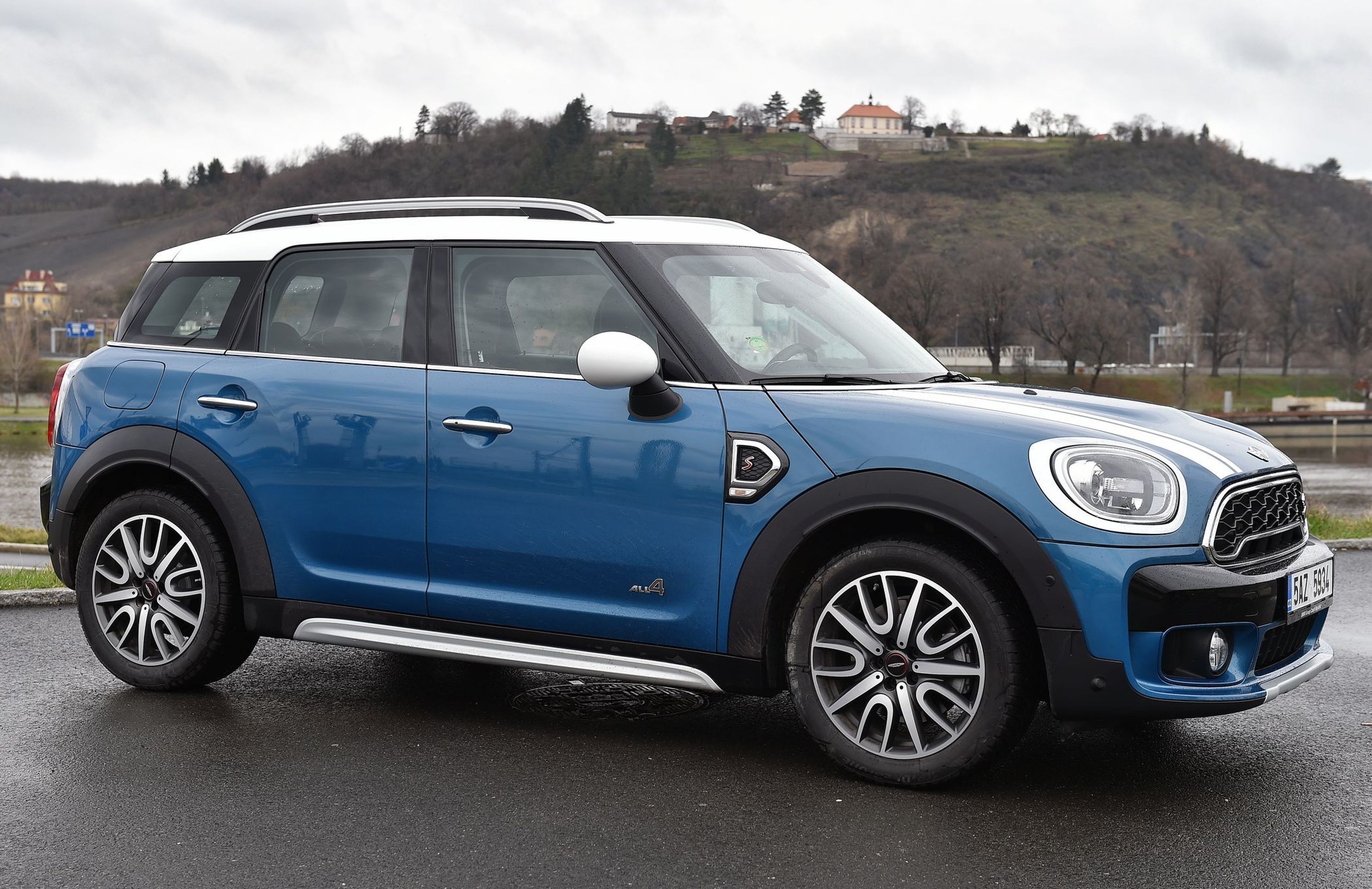 Mini Cooper Countryman - 5 - GALERIE: Mini Cooper Countryman (8/13)