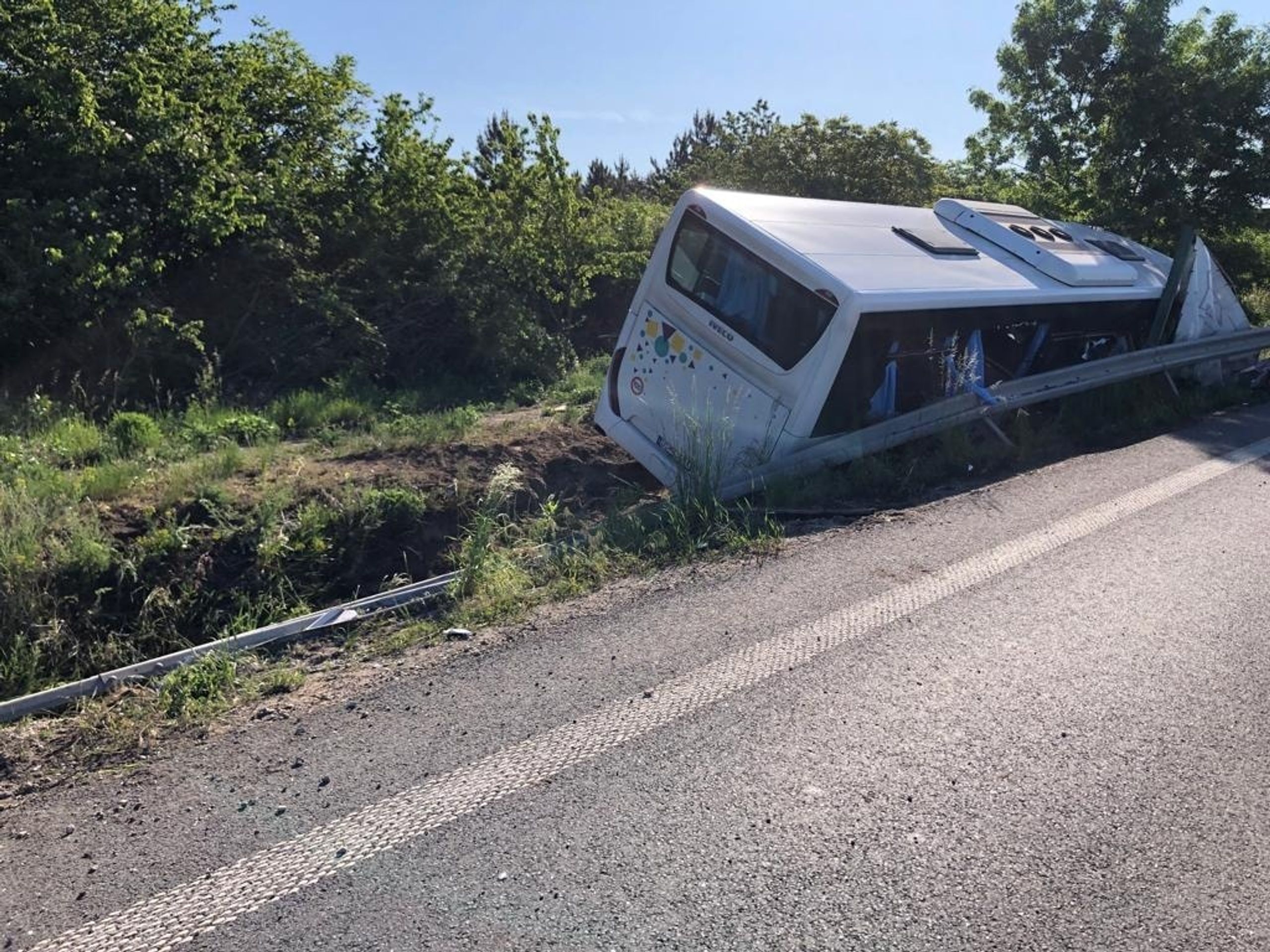 Nehoda autobusu na Slovensku (5) - Nehoda autobusu na Slovensku (5/6)