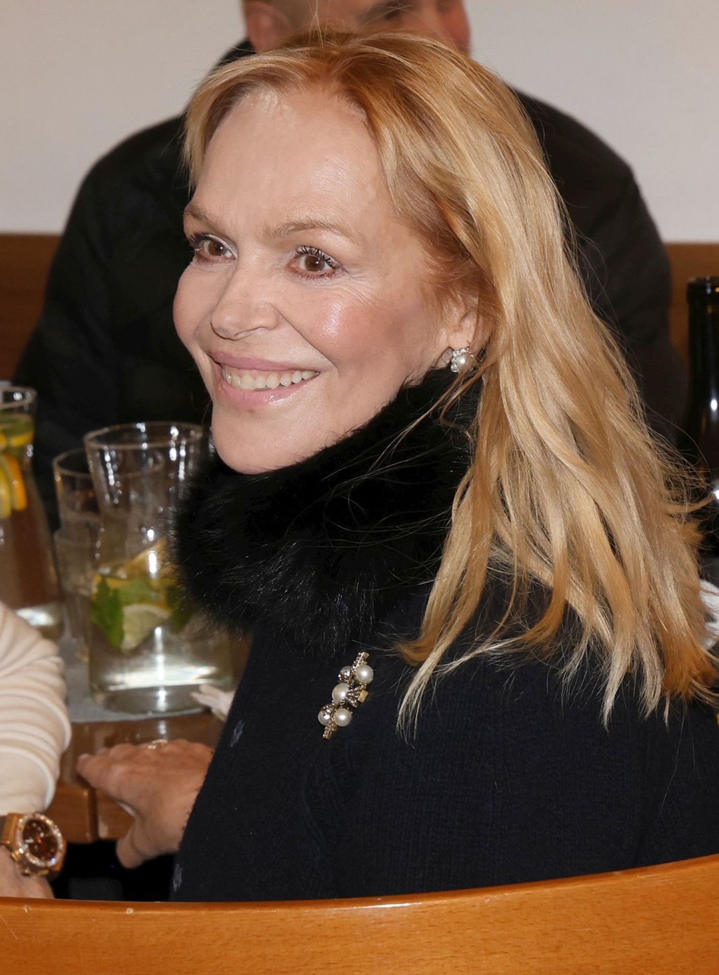 Dagmar Havlová překvapila extrémní proměnou - Dagmar Havlová na křtu nové knihy (2/6)