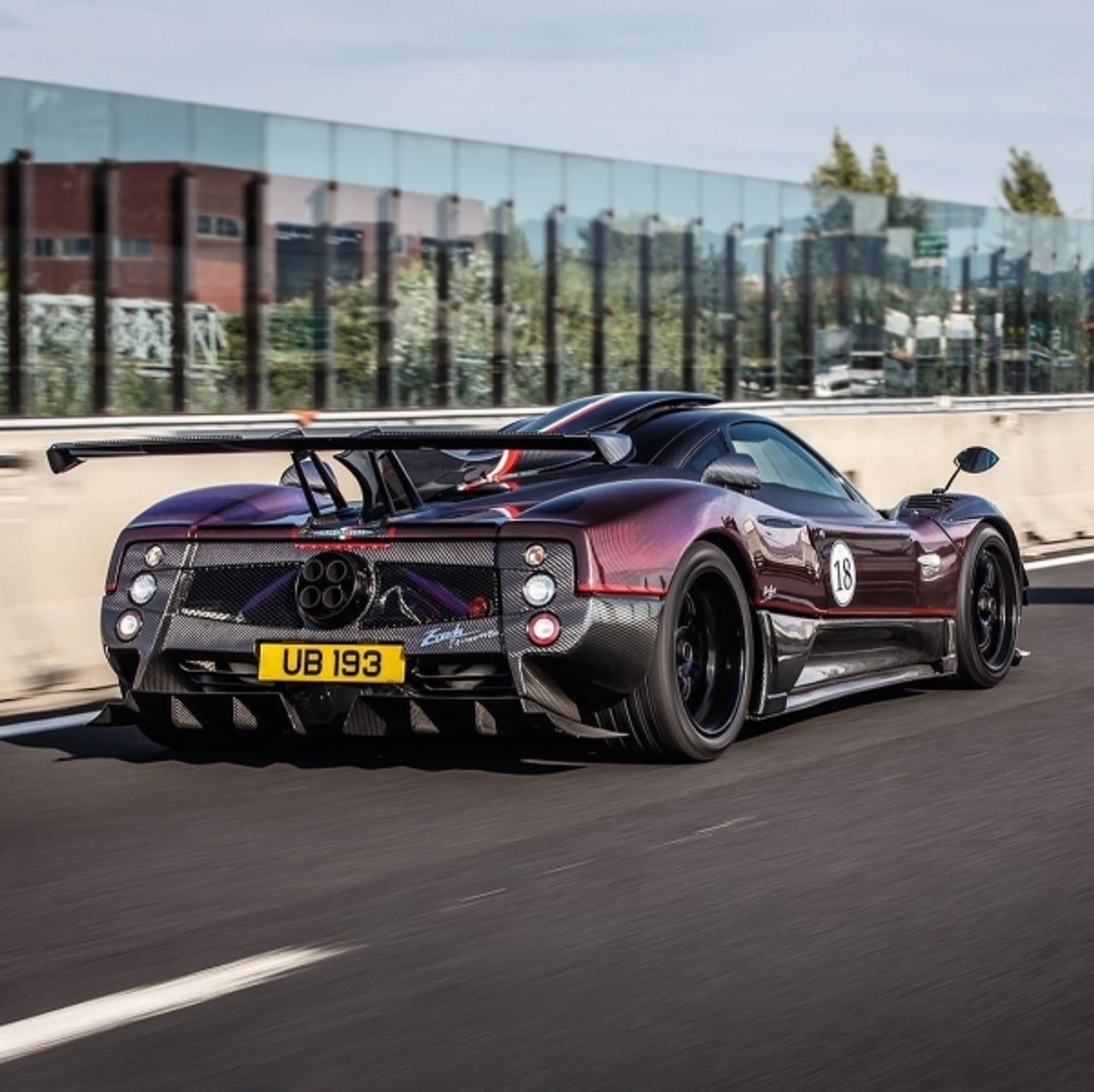 Pagani - 21 - GALERIE: Pagani Zonda Fantasma Evo (12/16)