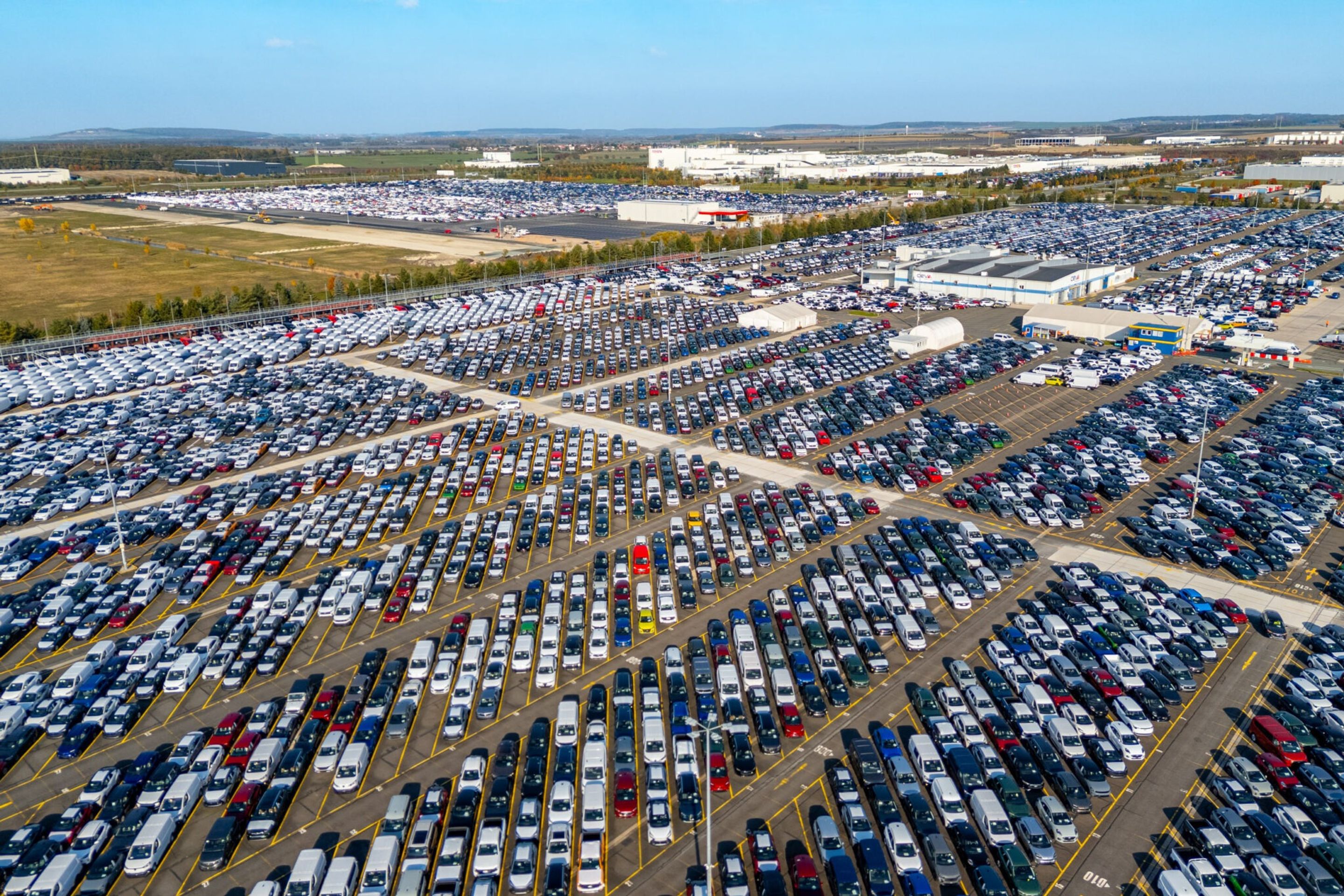 Mega-hub Toyoty v Kolíně - Mega-hub Toyoty v Kolíně (3/5)