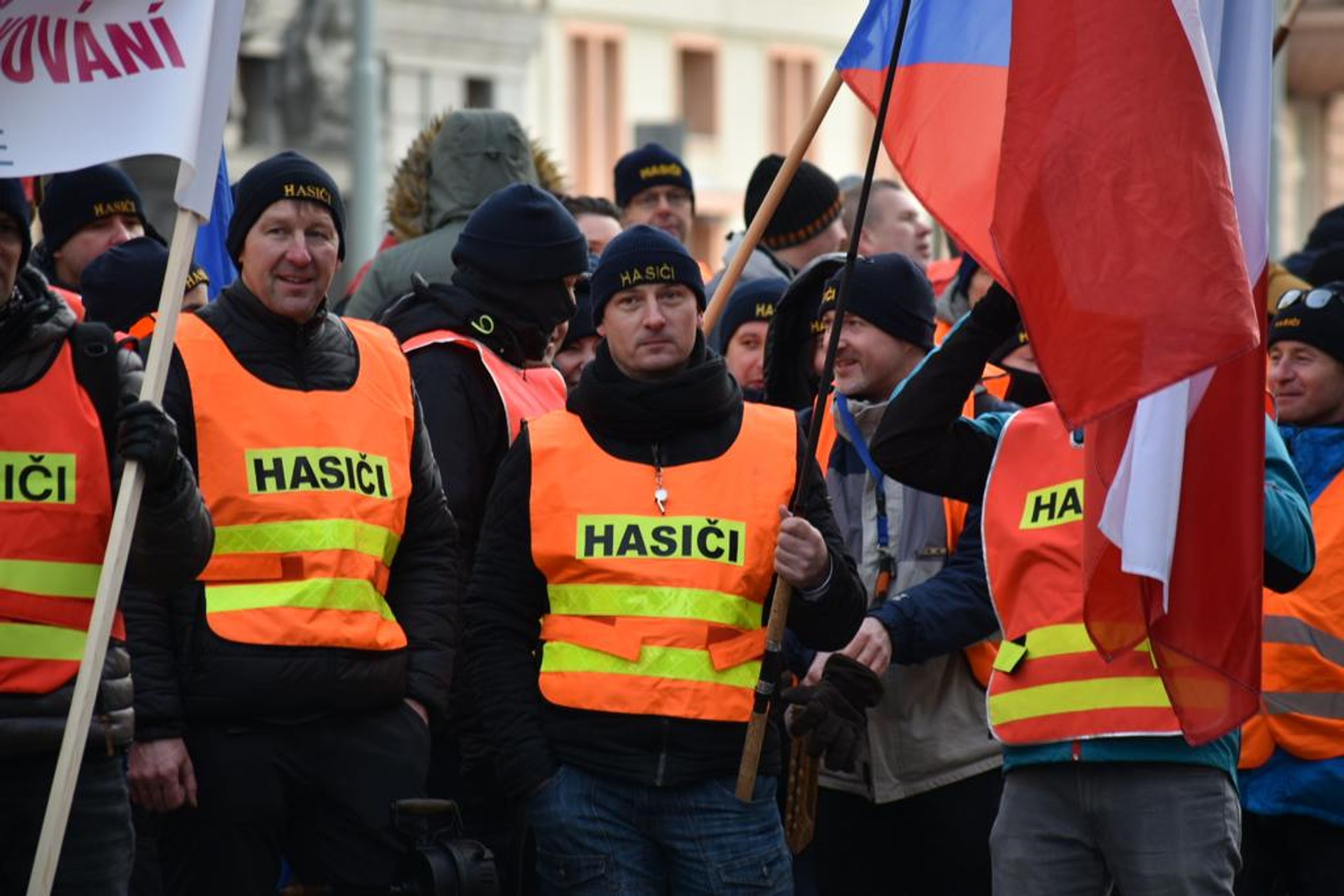 Demonstrace proti očkování před Ministerstvem vnitra (3) - Demonstrace před Ministerstvem vnitra (4/11)