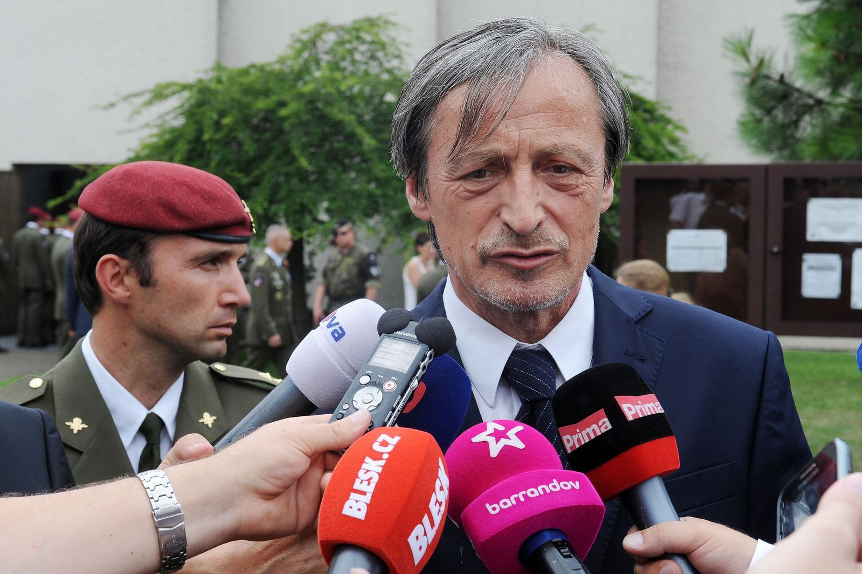 Pohřeb zabitého vojáka z Afghánistánu Ivo Klusáka - 2 - GALERIE: Pohřeb padlého vojáka v Afghánistánu Ivo Klusáka (20/21)