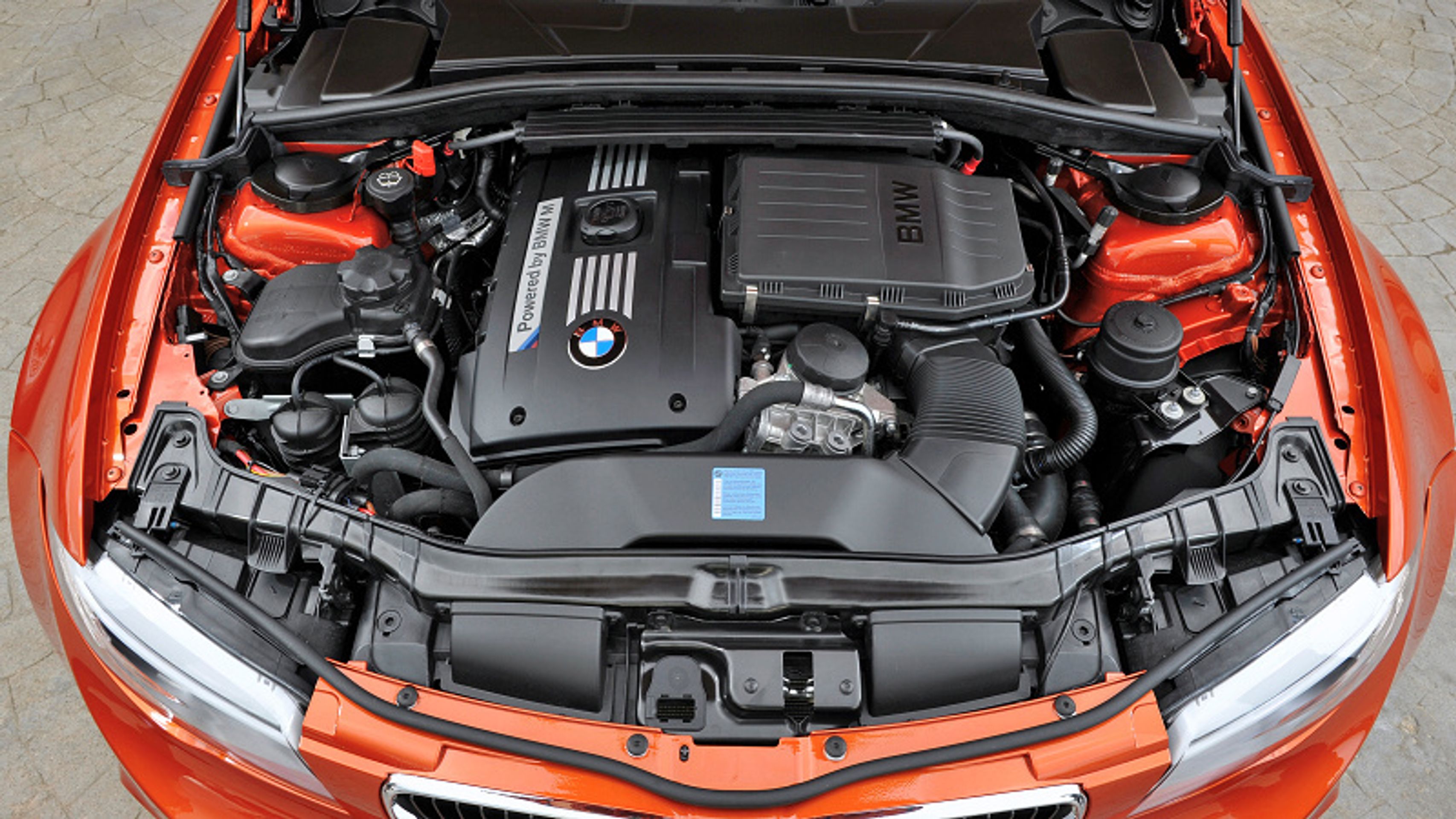 BMW 1M - 1 - GALERIE BMW 1 M (2/8)