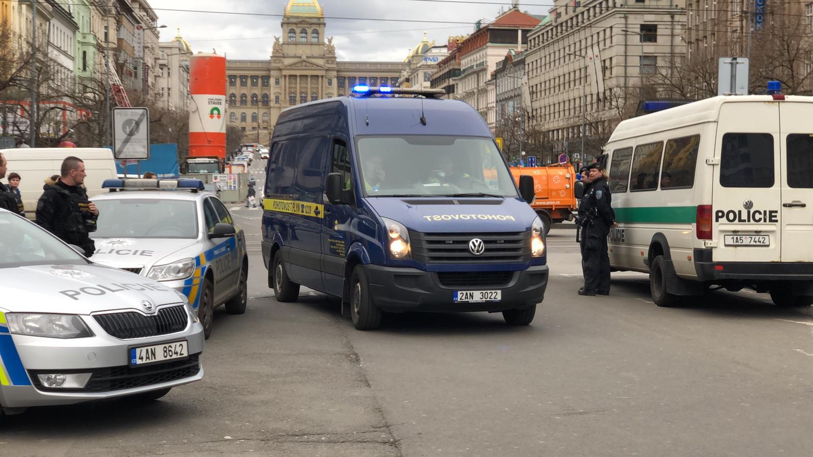 Únik plynu na Václavském náměstí - GALERIE: Únik plynu na Václavském náměstí (6/6)