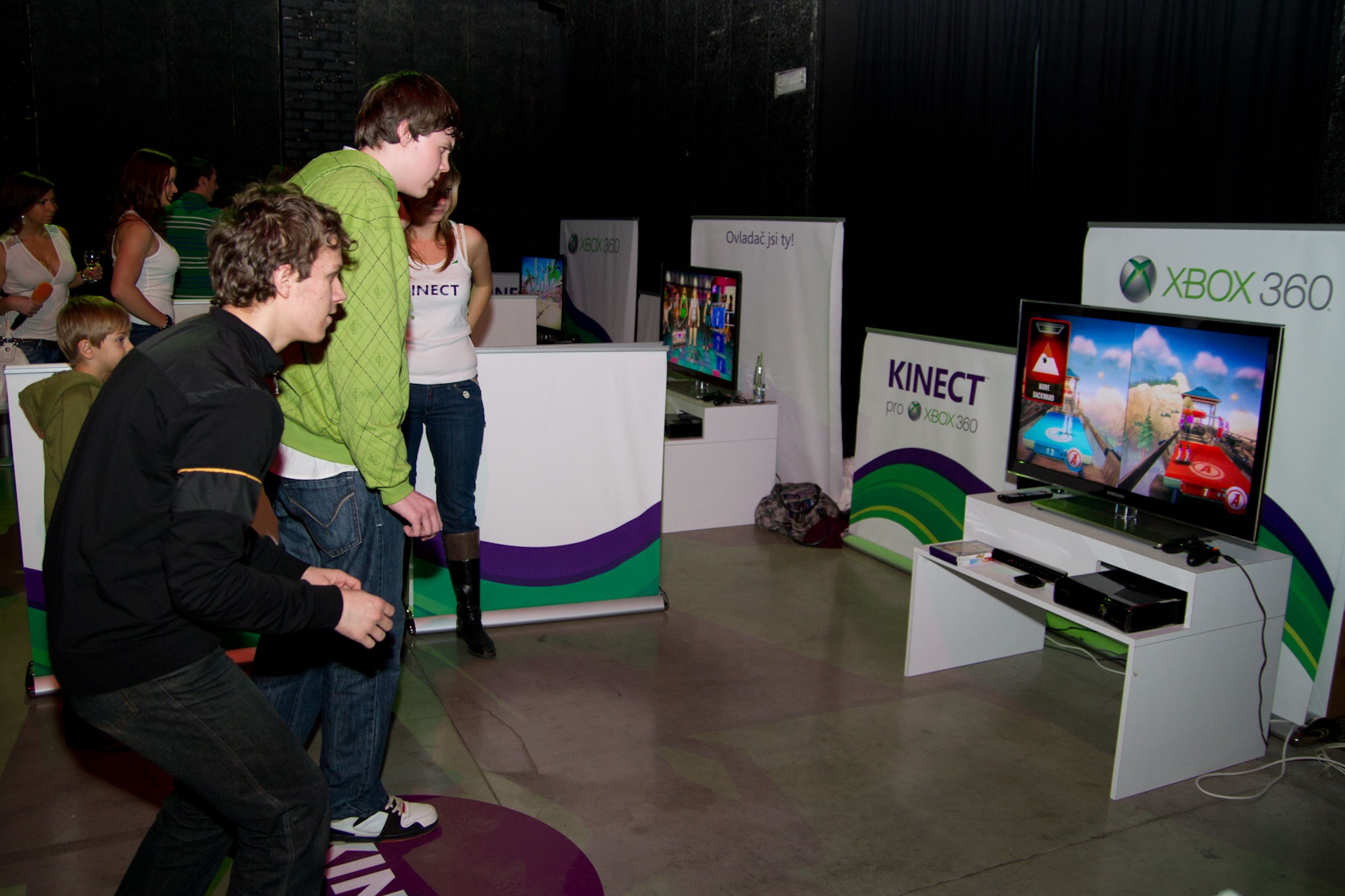 Kinect party v pražském klubu La Fabrika - 20 - Kinect party v pražském klubu La Fabrika (16/29)