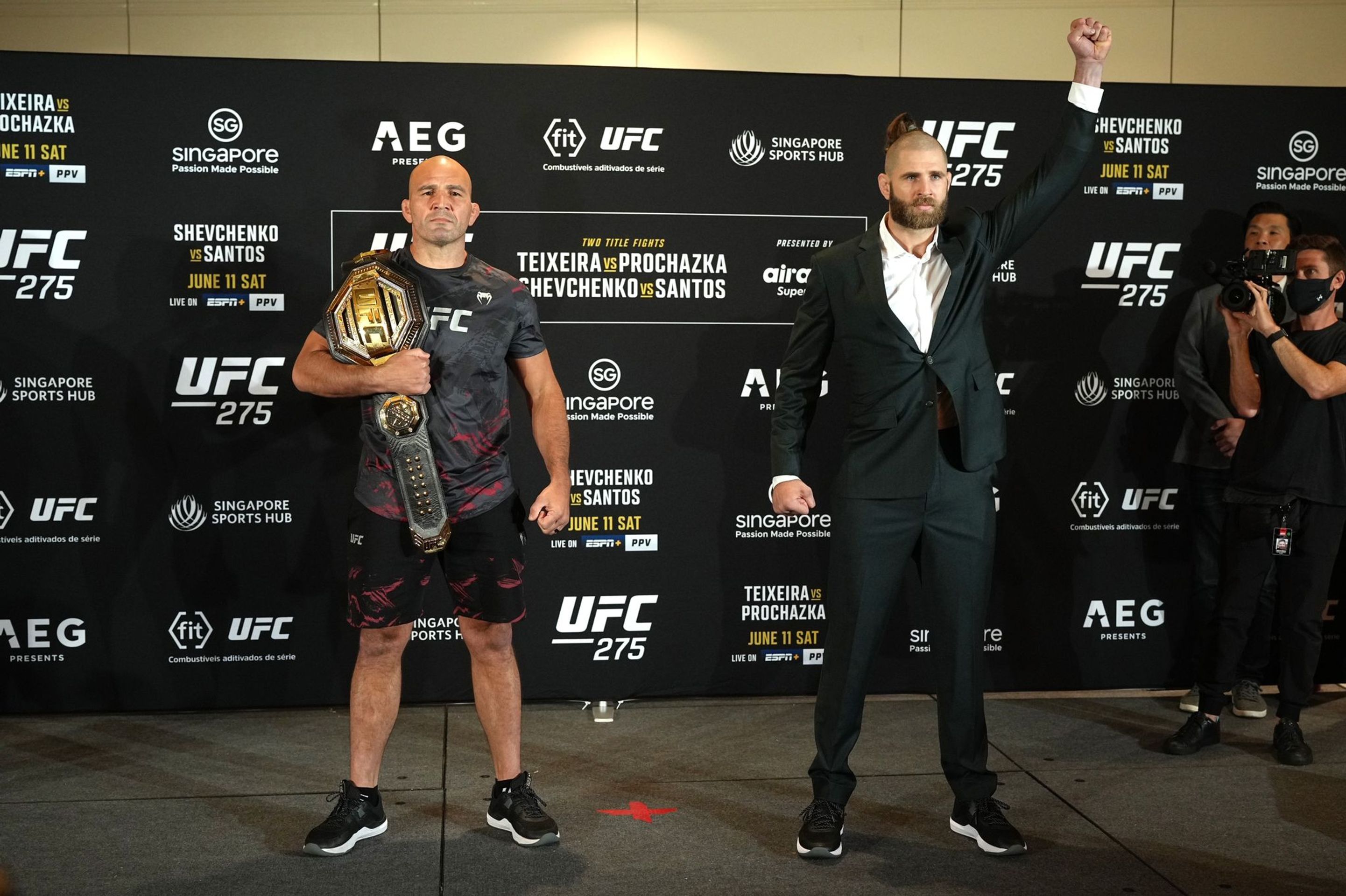 Staredown před UFC 275 - Týden Jiřího Procházky před titulovým zápasem na UFC 275 (16/16)
