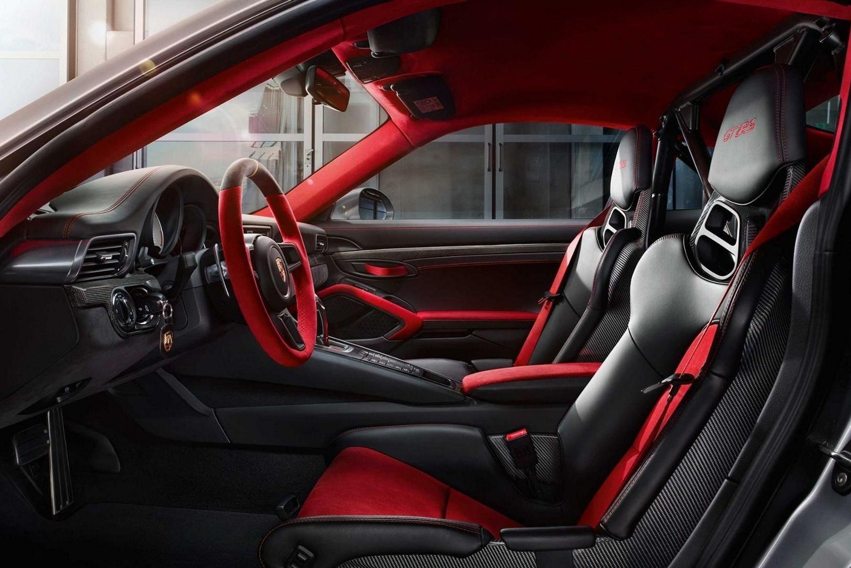 Porsche 911 GT2 RS - 13 - Porsche 911 GT2 RS (5/8)
