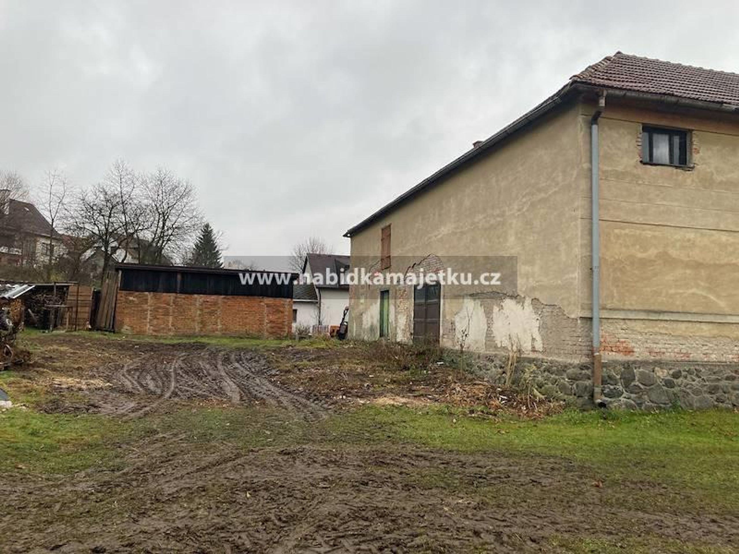 Pozemek s rodinným domem KOROUHEV 2 - Nabídka nemovitého majetku - Úřad pro zastupování státu ve věcech majetkových (18/18)
