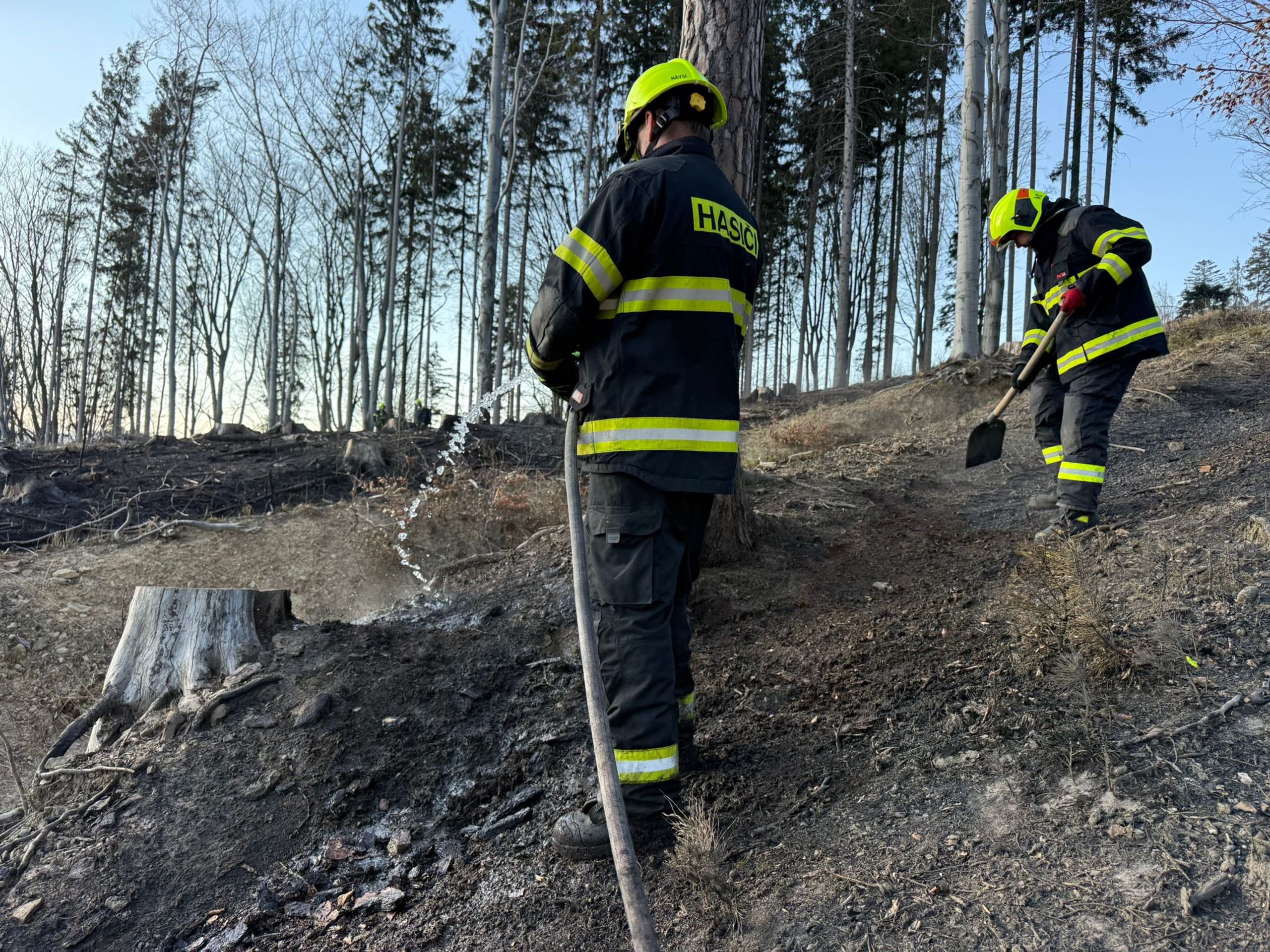 Hasiči Moravskoslezský kraj - Požáry v přírodě (5/6)