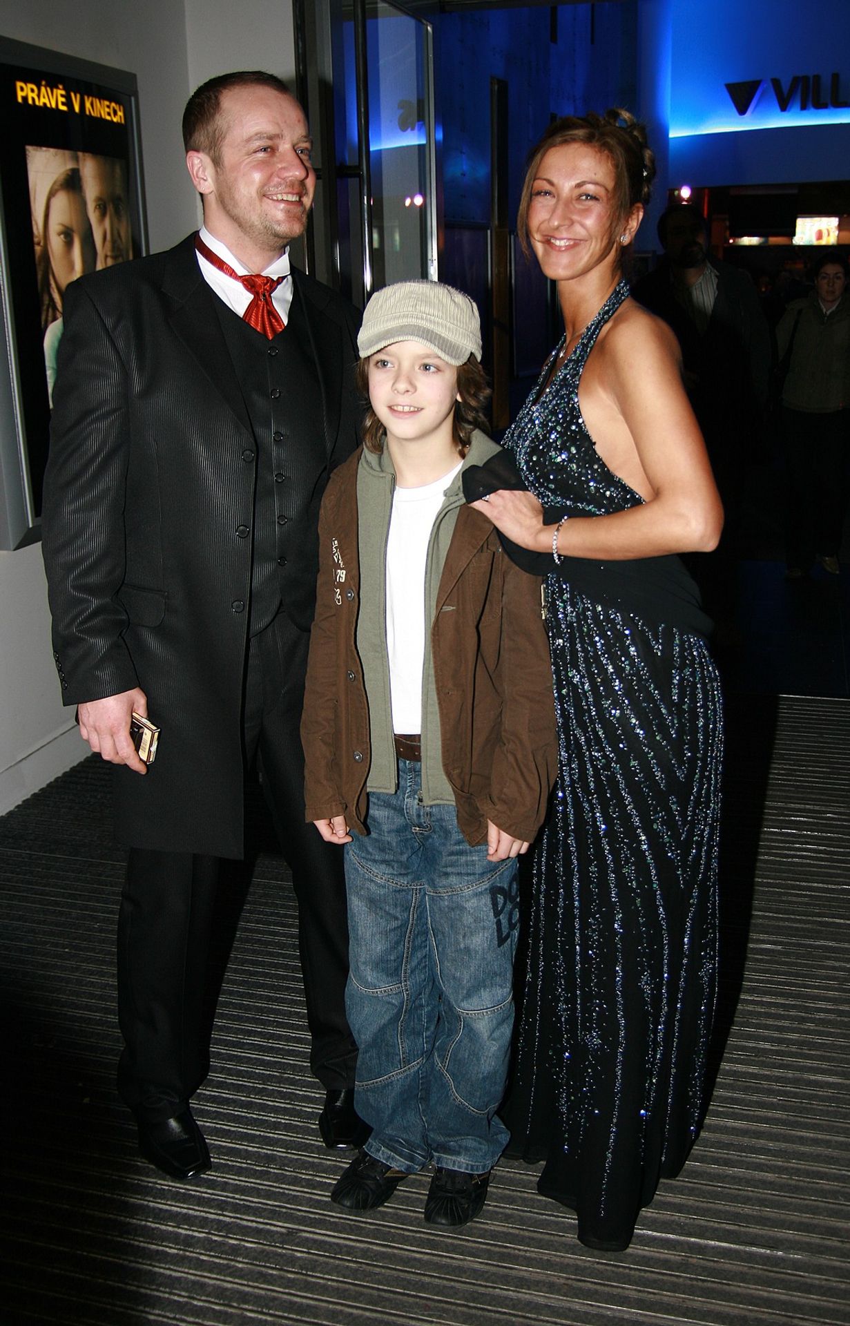 Filip Blažek se synem Luciánem a manželkou Jolanou, 23. 1. 2008 - Lucie Benešová a Filip Blažek (4/4)