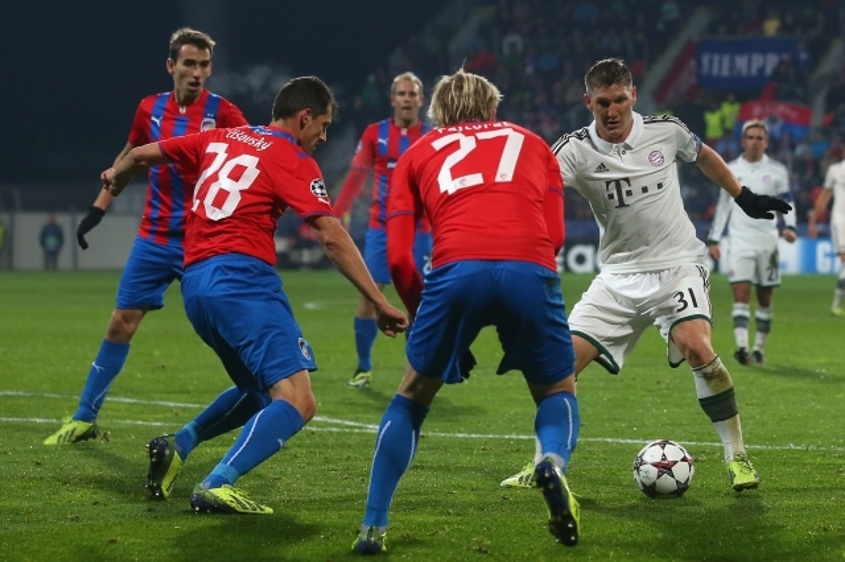 Bayern Mnichov - Viktoria Plzeň - 2 - GALERIE: Plzeň prohrála v Lize mistrů s Bayernem 0:1 (9/9)