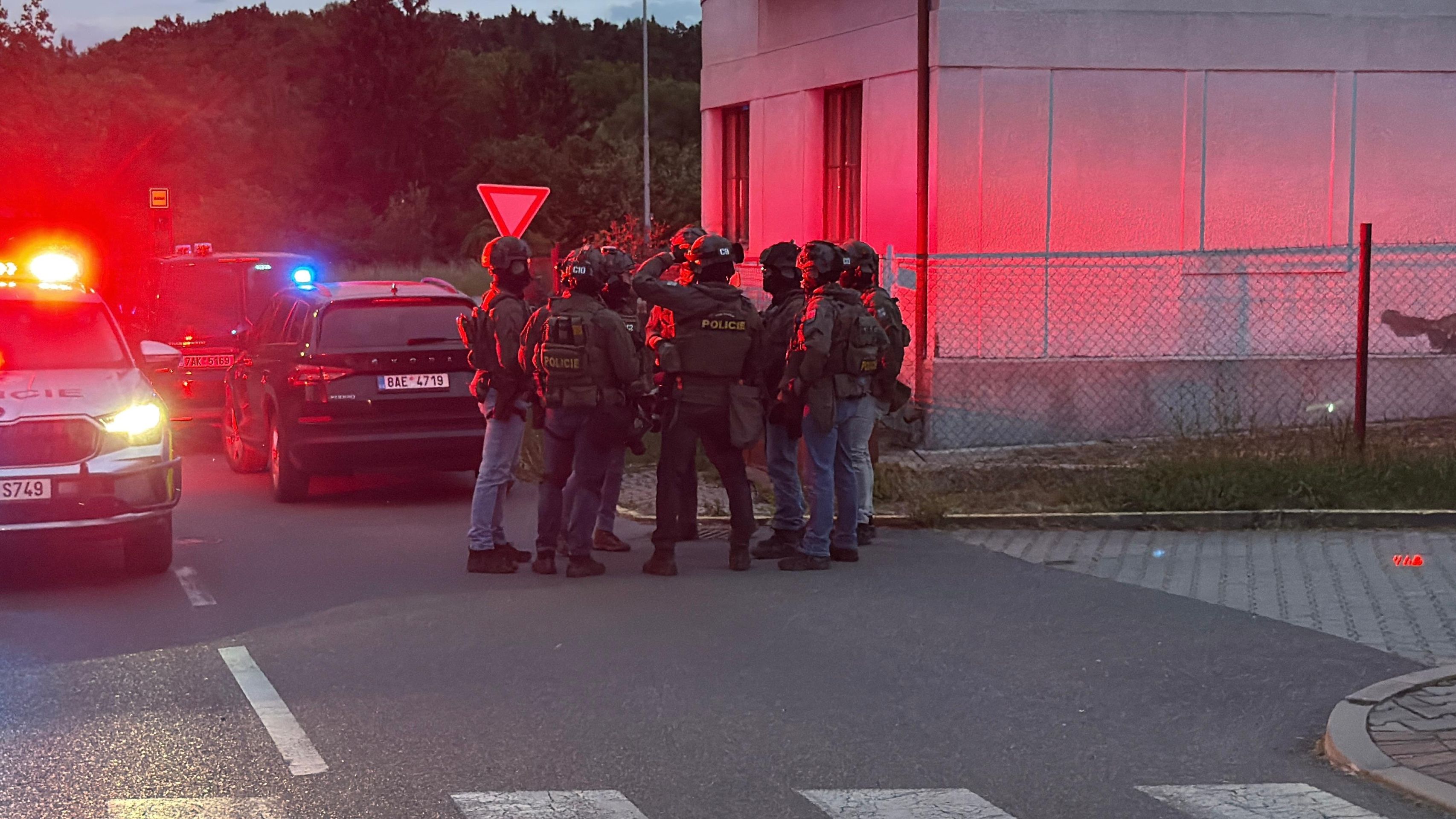 Zásah v ulici Starodubická - Zásah v ulici Starodubická (2/14)