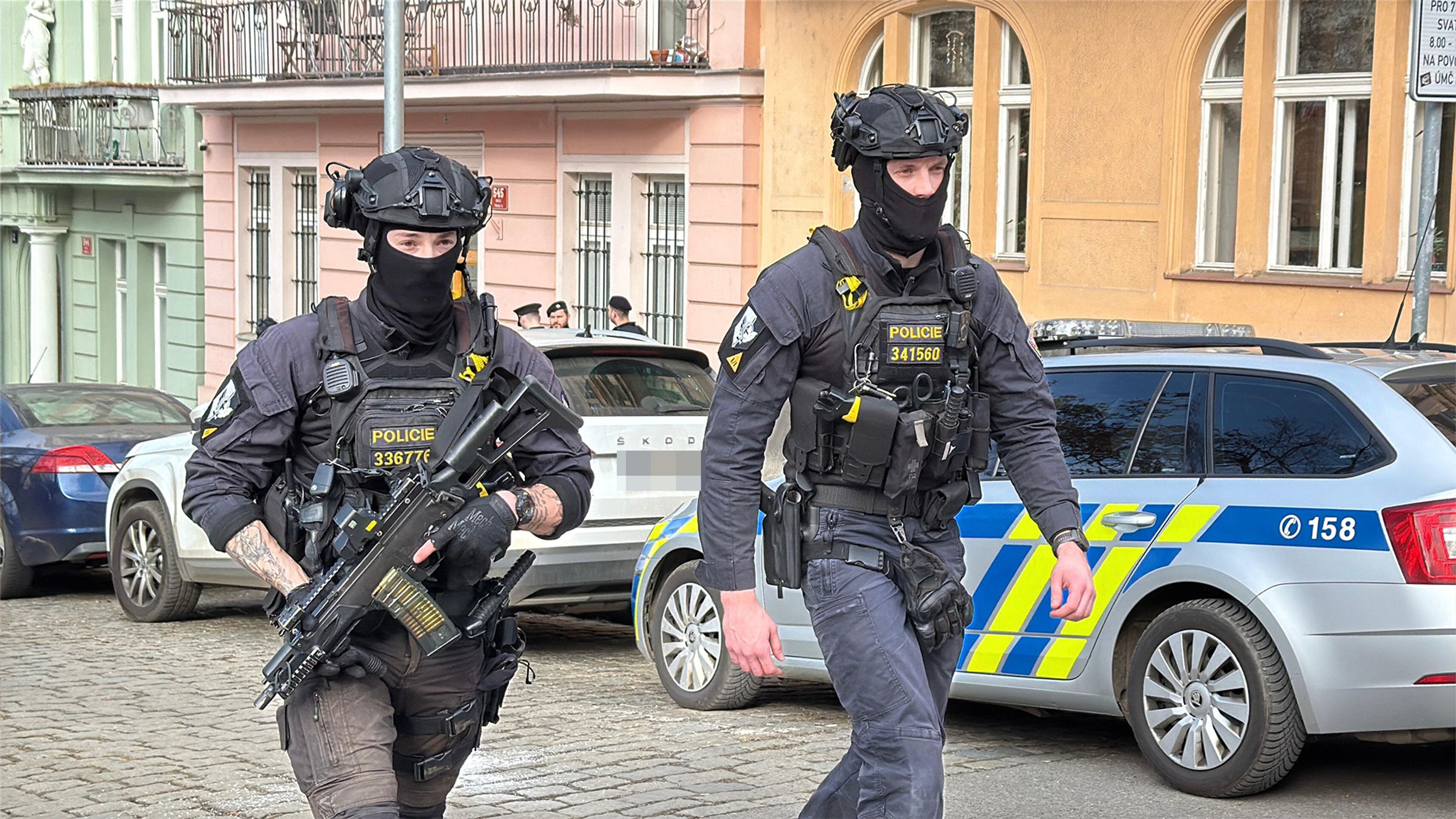 Policejních zásah v Nuslích (2) - Policejních zásah v Nuslích (4/7)