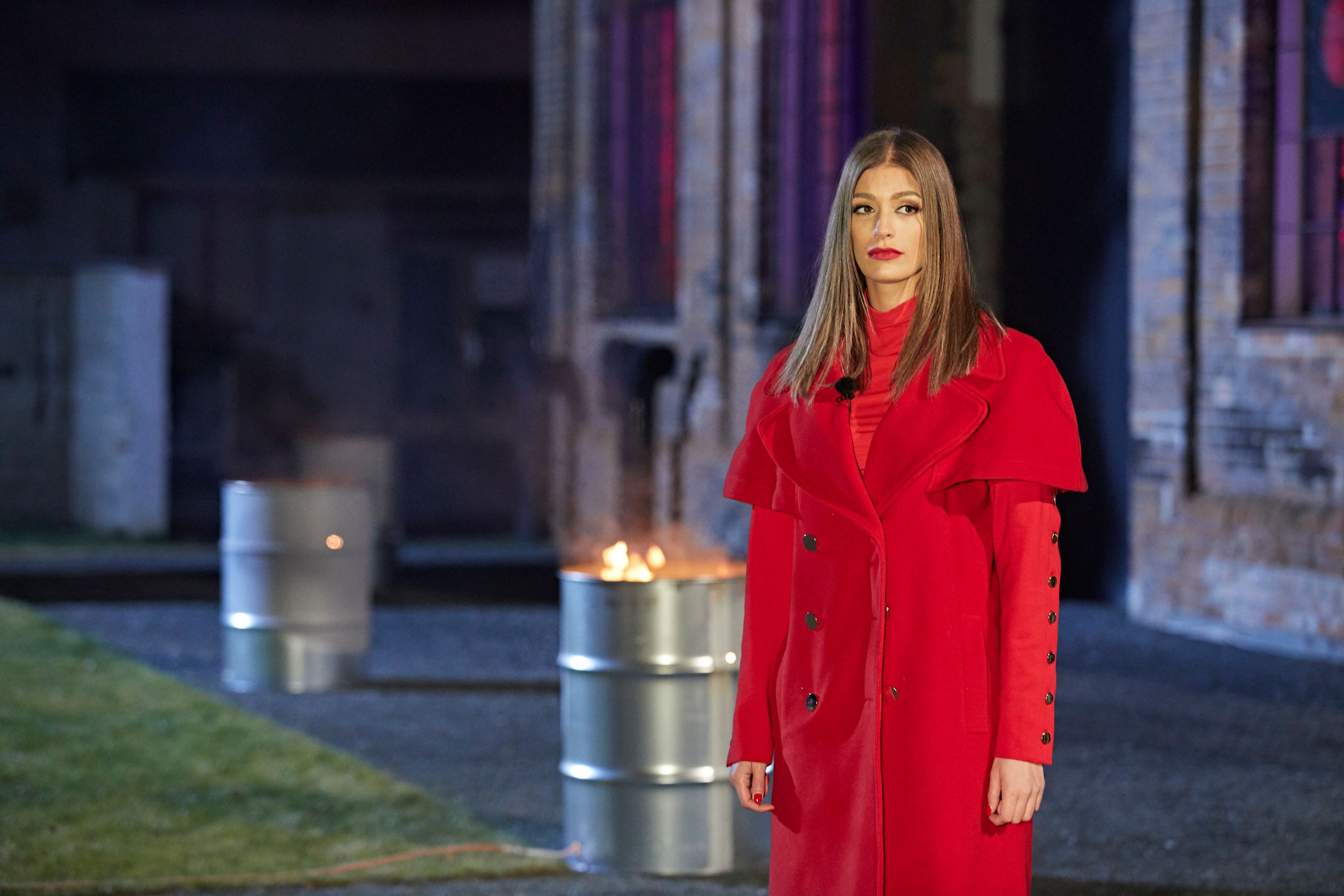 Moderátorka Jasmina Alagič se poprvé objeví v SuperStar! - 3 - GALERIE: Moderátorka Jasmina Alagič se poprvé objeví v SuperStar! (3/4)