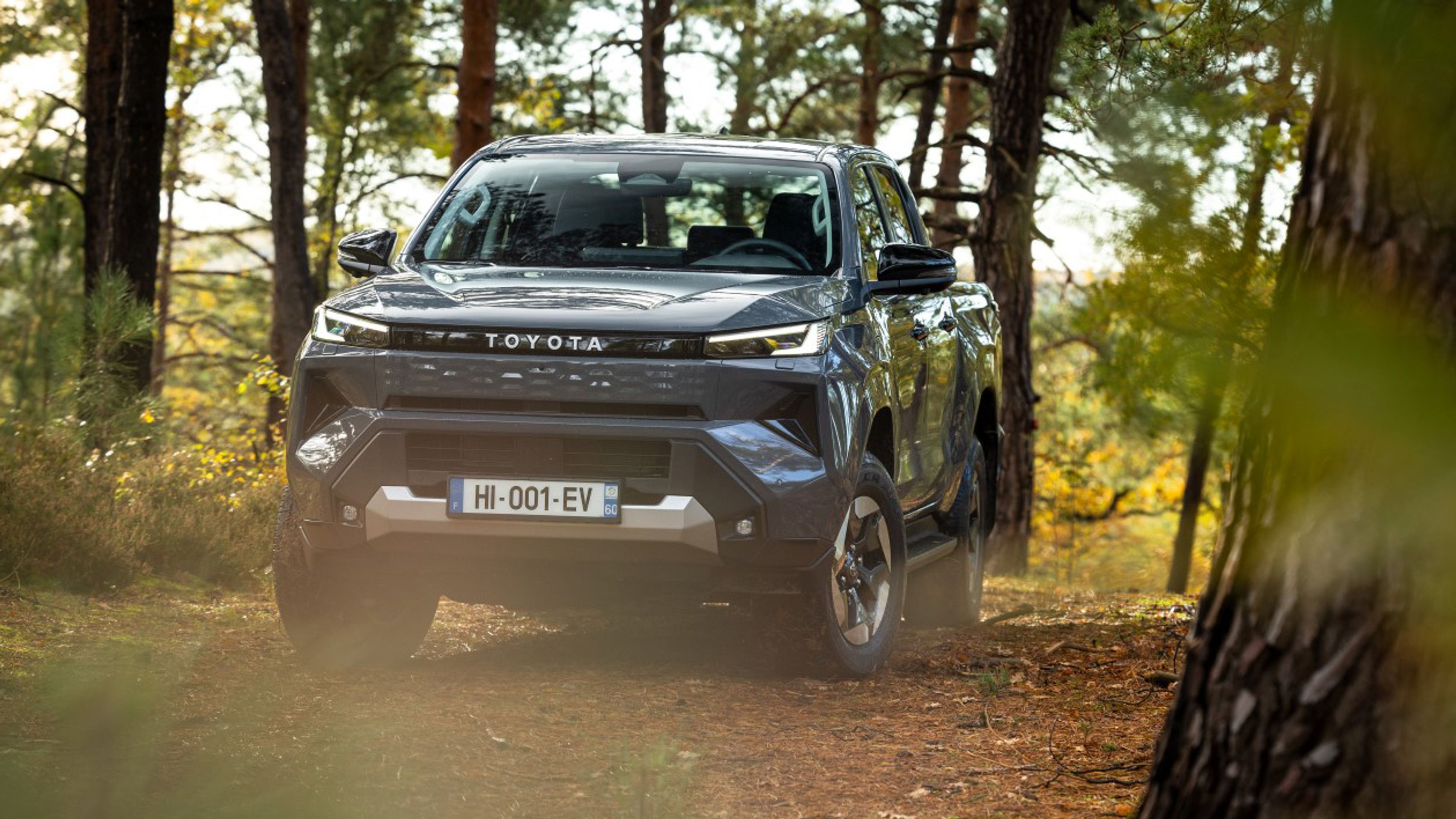 Toyota Hilux - Toyota Hilux deváté generace (8/9)