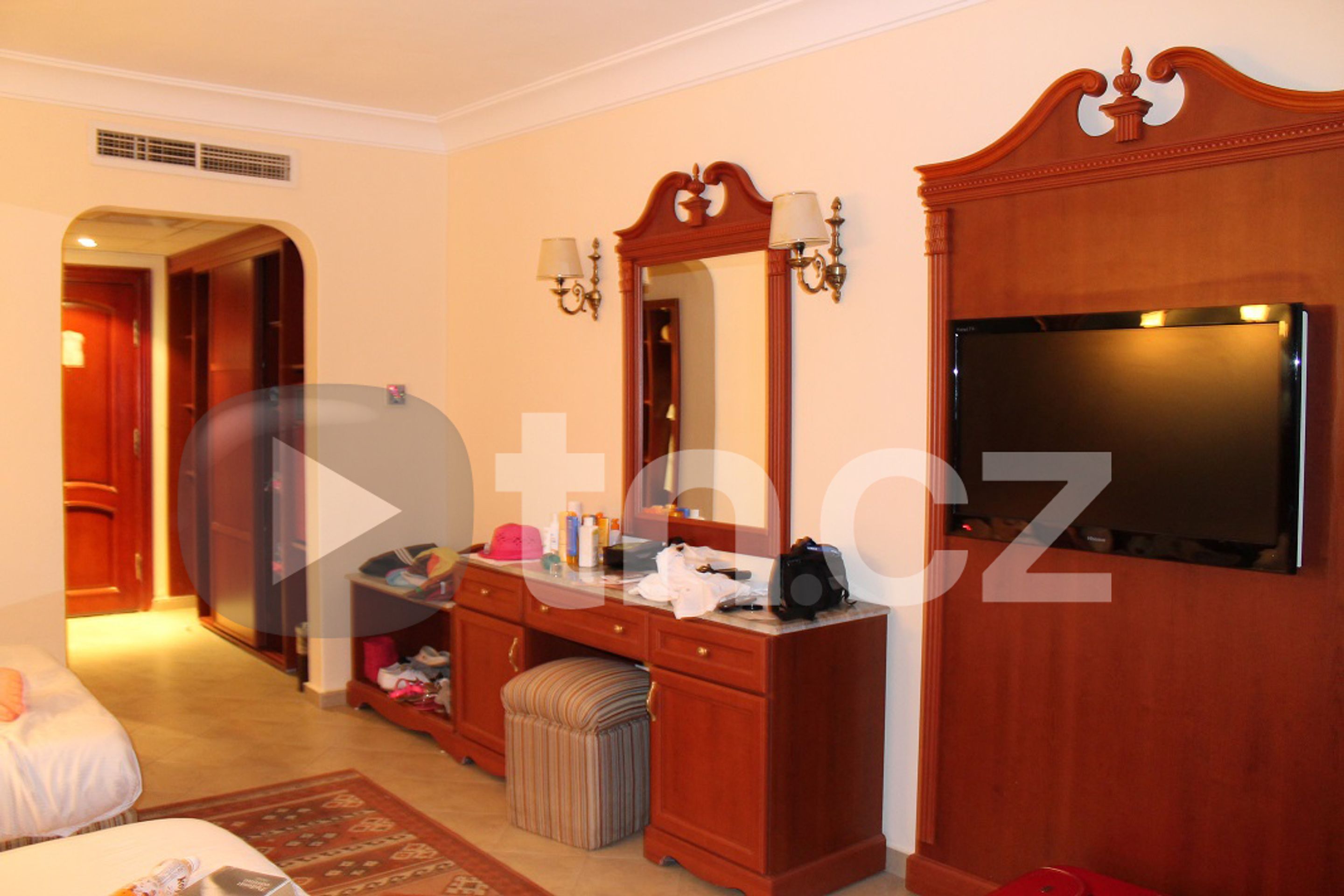 Egypt - rodinné fotografie - VELKÁ FOTOGALERIE: Otrava Češek v Egyptě! (11/14)
