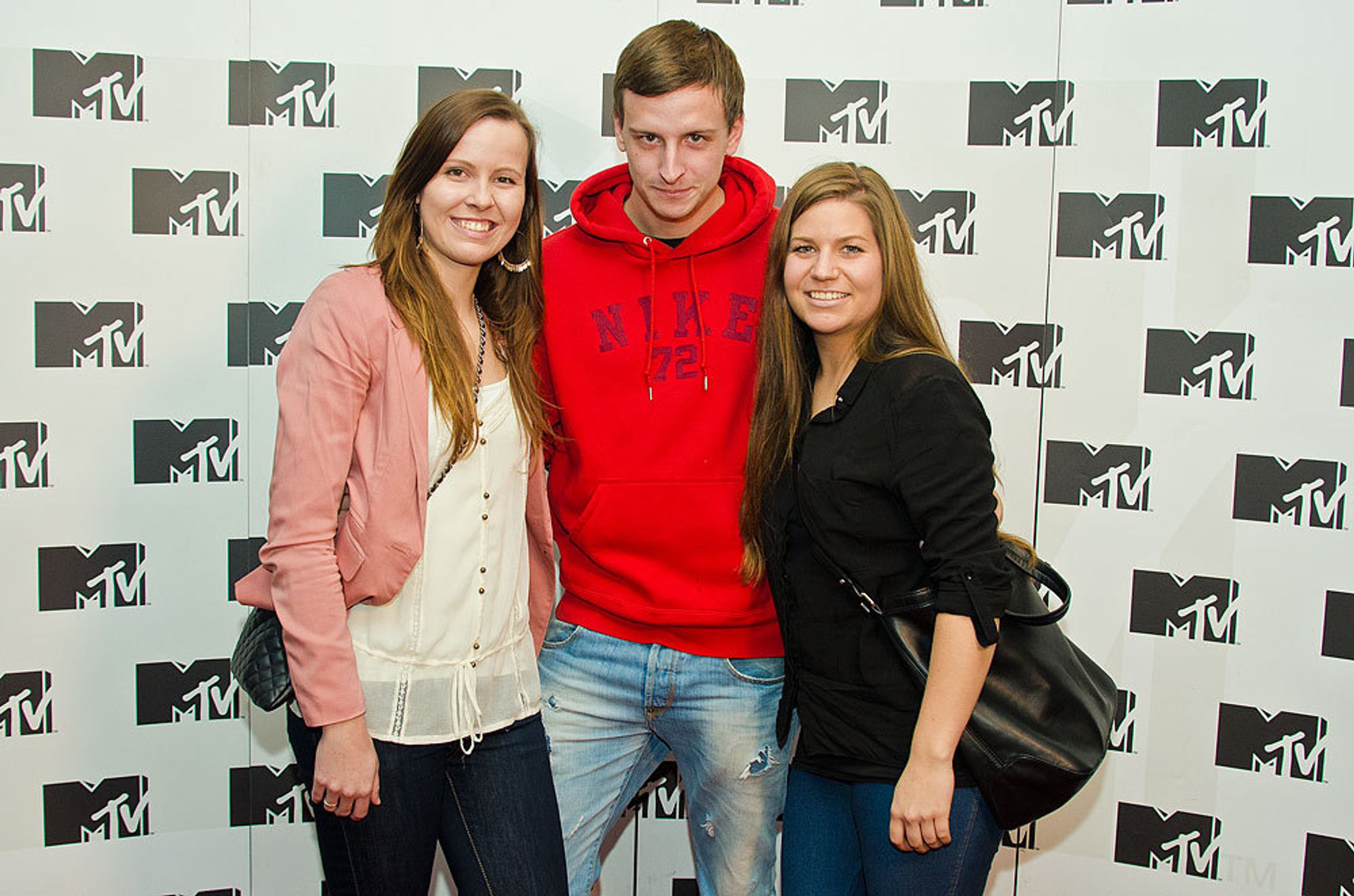MTV - 1 - MTV oslavila třetí narozeniny (10/10)