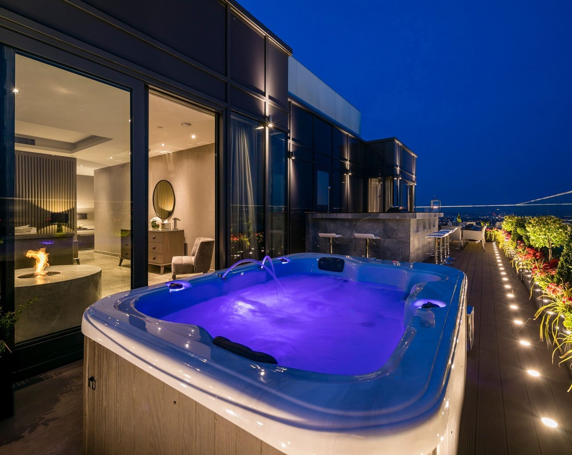 Luxusní penthouse v Londýně za 2,9 milionu liber - 5 - GALERIE: Luxusní penthouse v Londýně za 2,9 milionu liber (2/7)