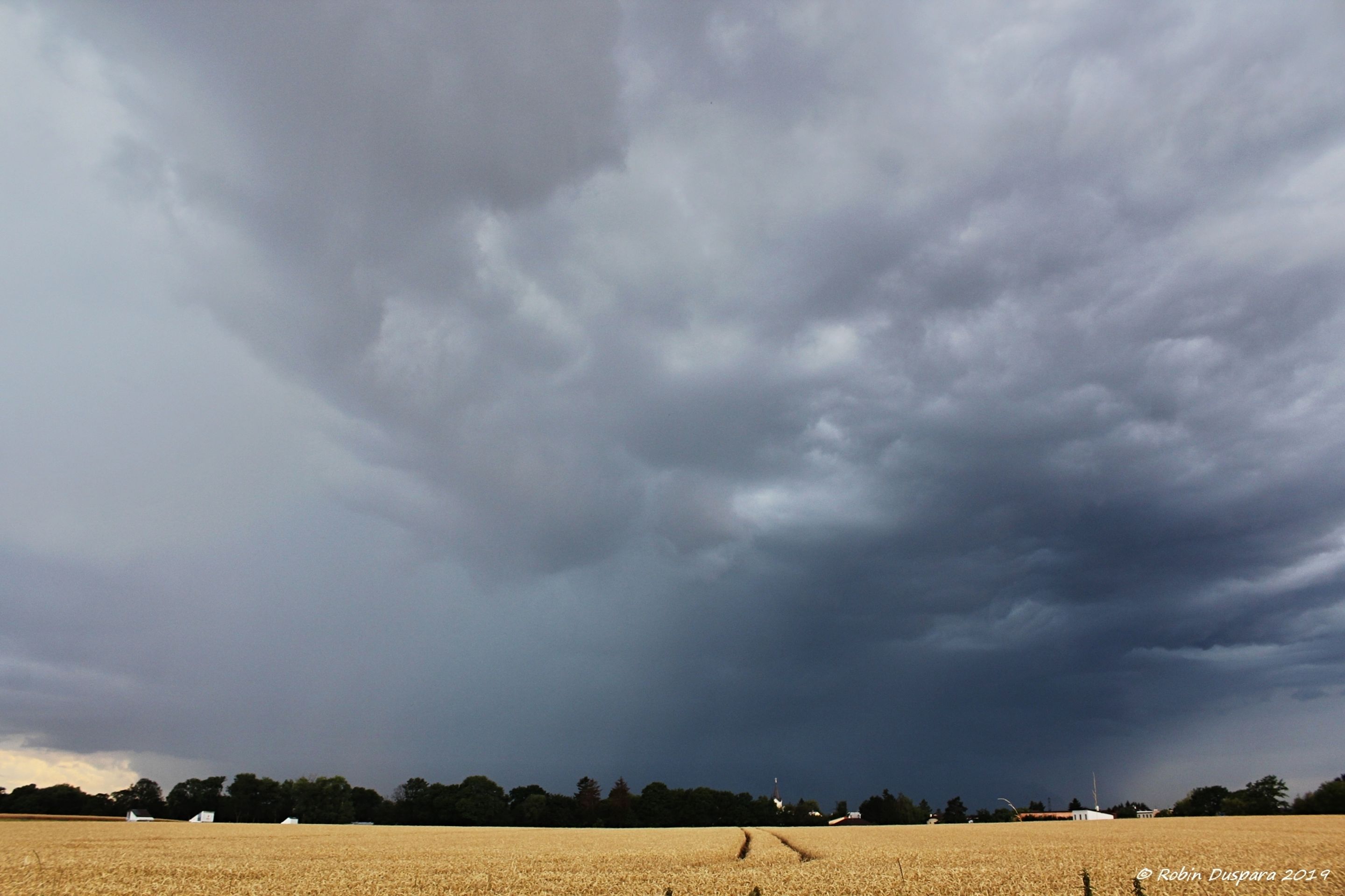 Shelf cloud - 3 - GALERIE: Shelf cloud nad Prahou (3/4)