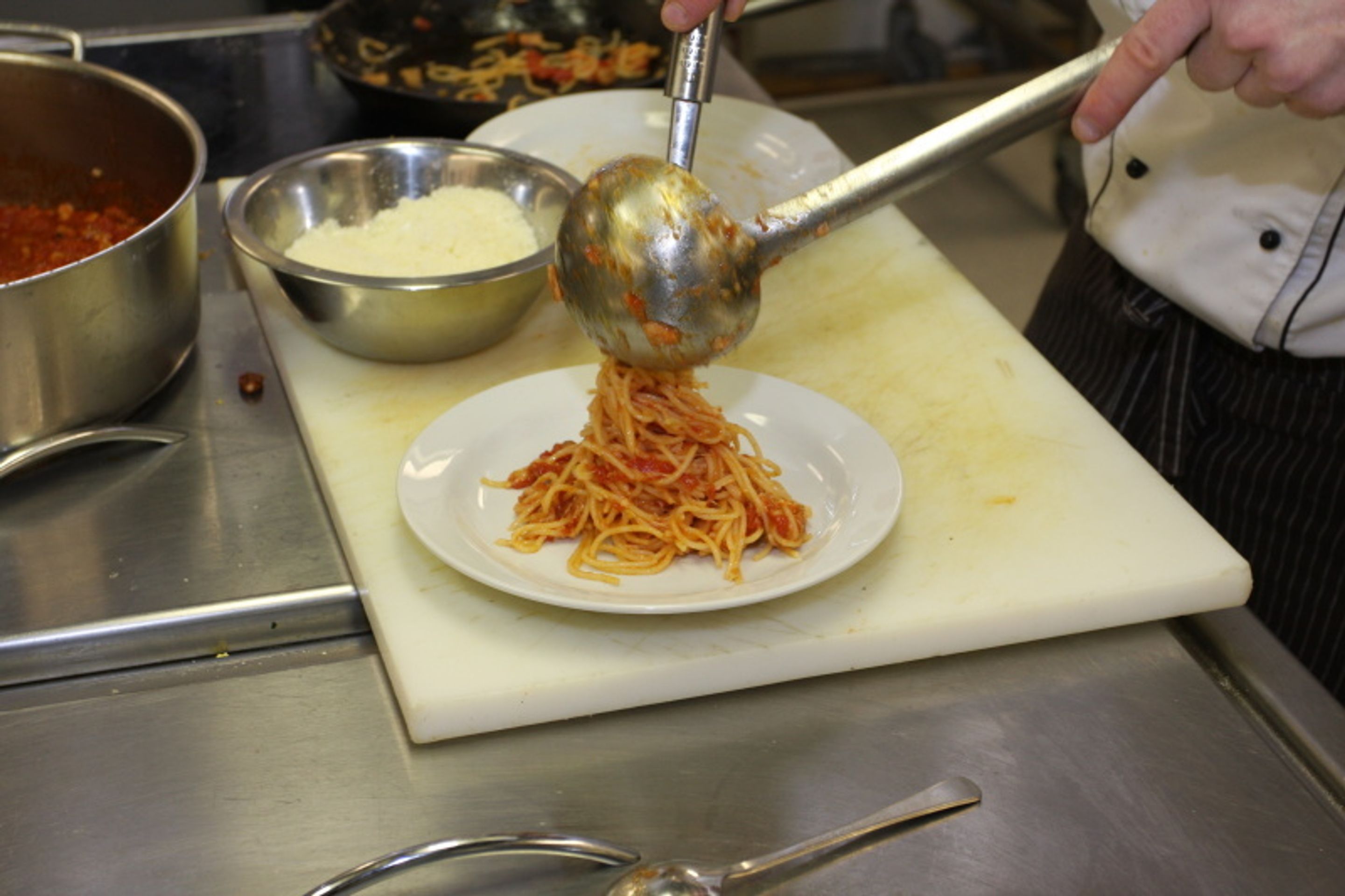 Testování těstovin s Luigim Valenzanem - 9 - GALERIE: Jak jsme testovali špagety s Luigim Valenzanem (8/16)